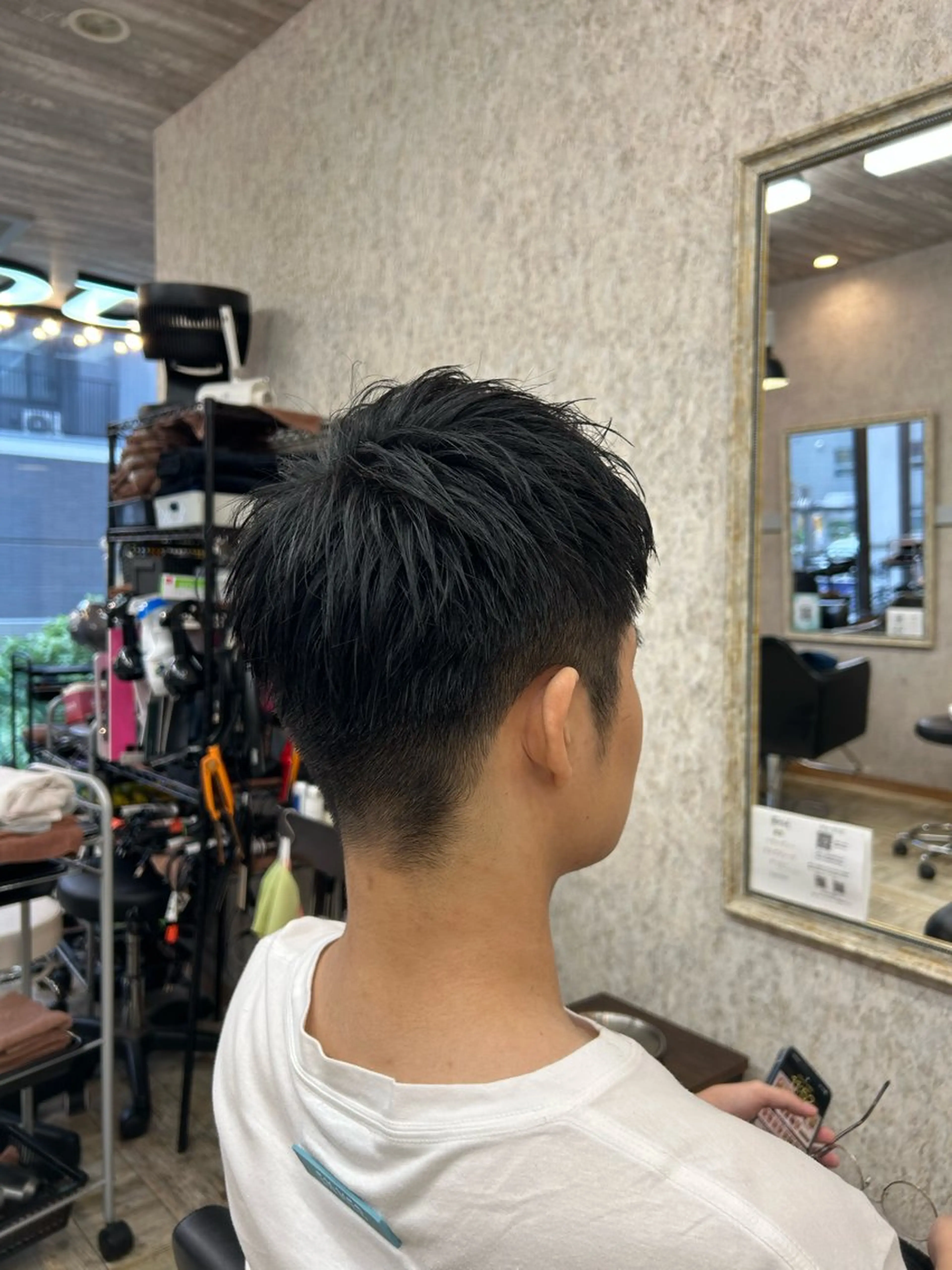 メンズ カット tiel 小山莉々のヘアスタイル