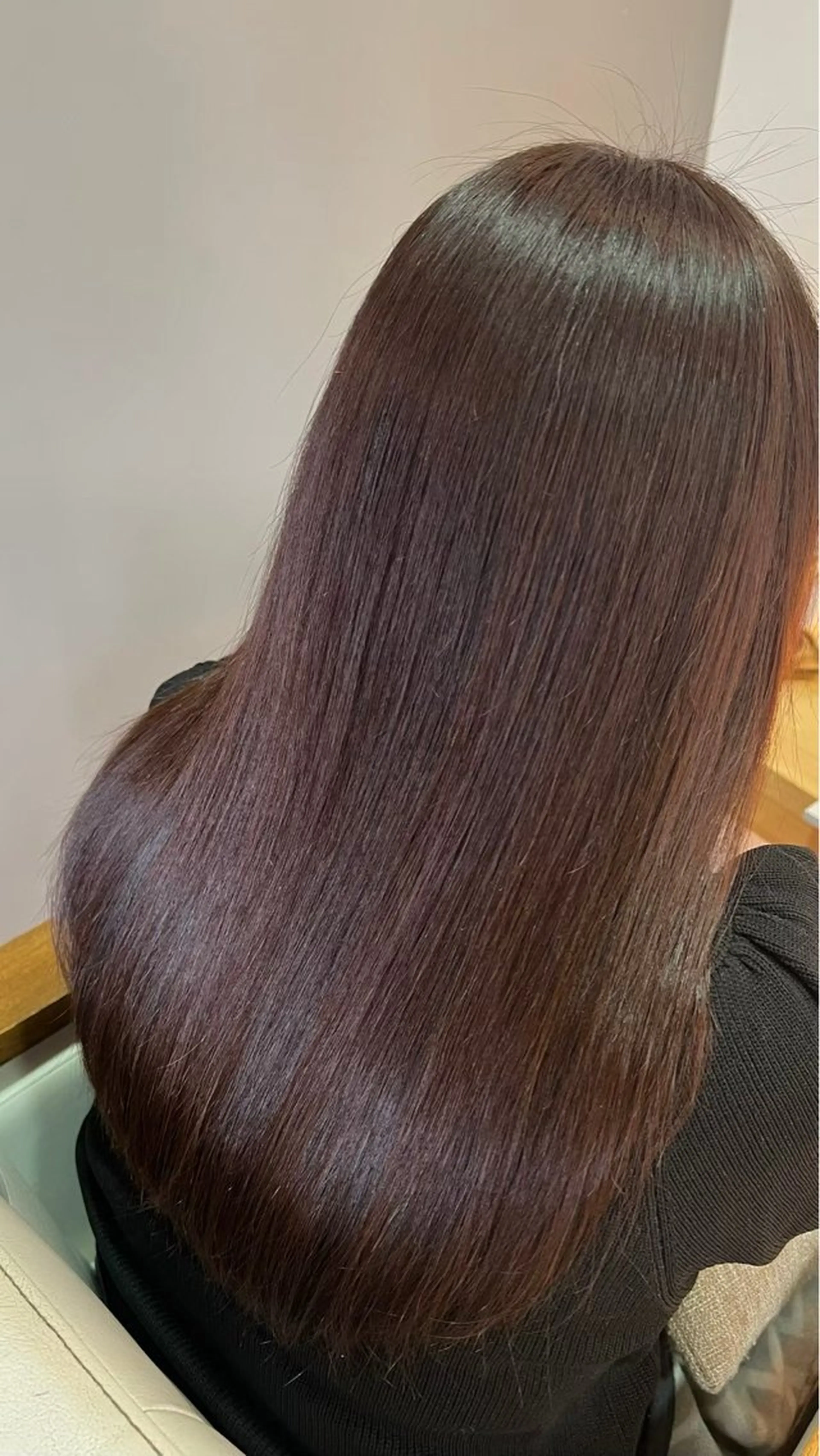 ロング カラー 沖元 統弥のヘアスタイル