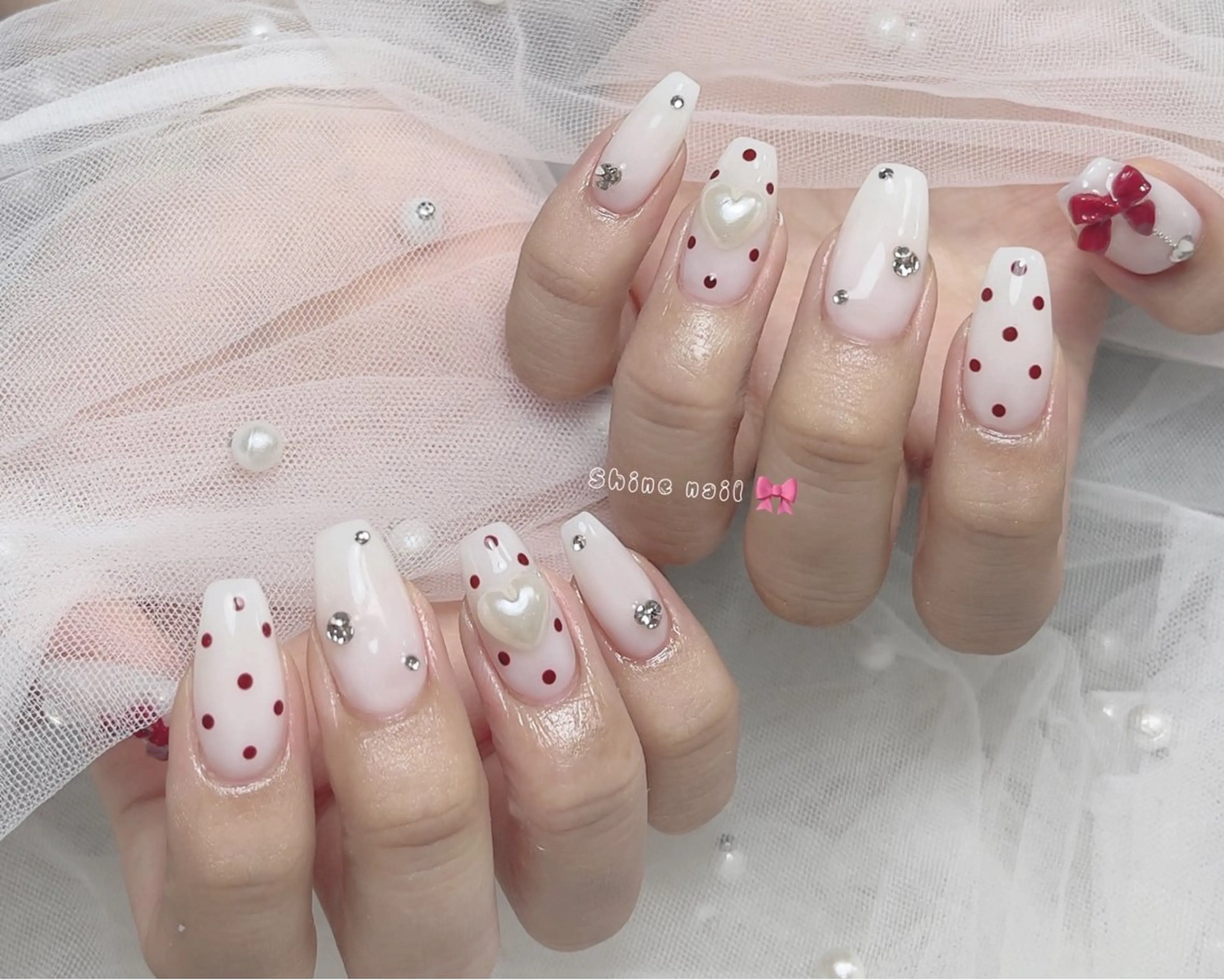 ネイル ハンドネイル shine 🎀 長さだし&デザインのネイルデザイン