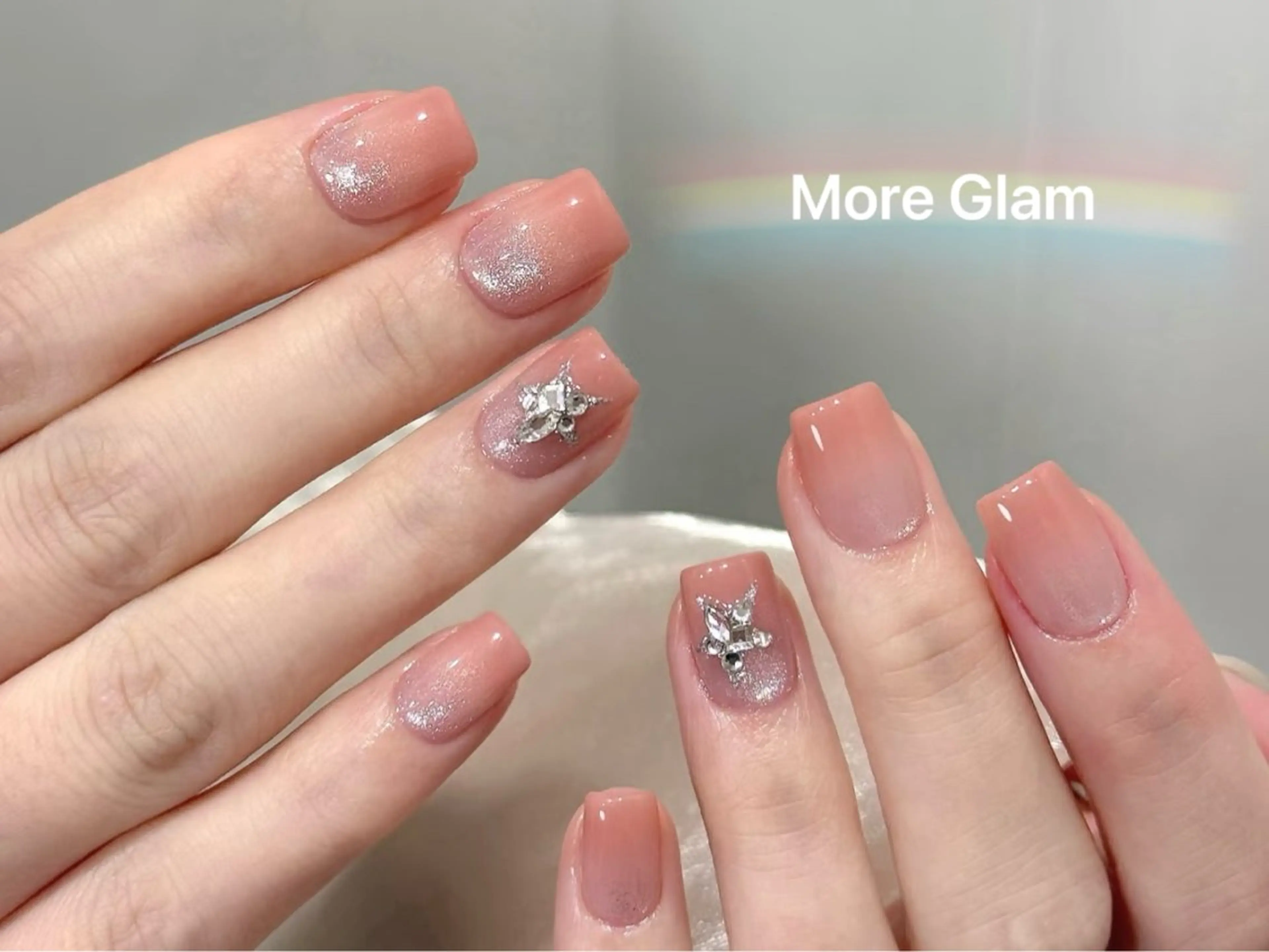 ネイル オーロラネイル カジュアル 長さ出し フレンチネイル ジェルネイル MoriseNail Jr研修💜イシダのネイルデザイン