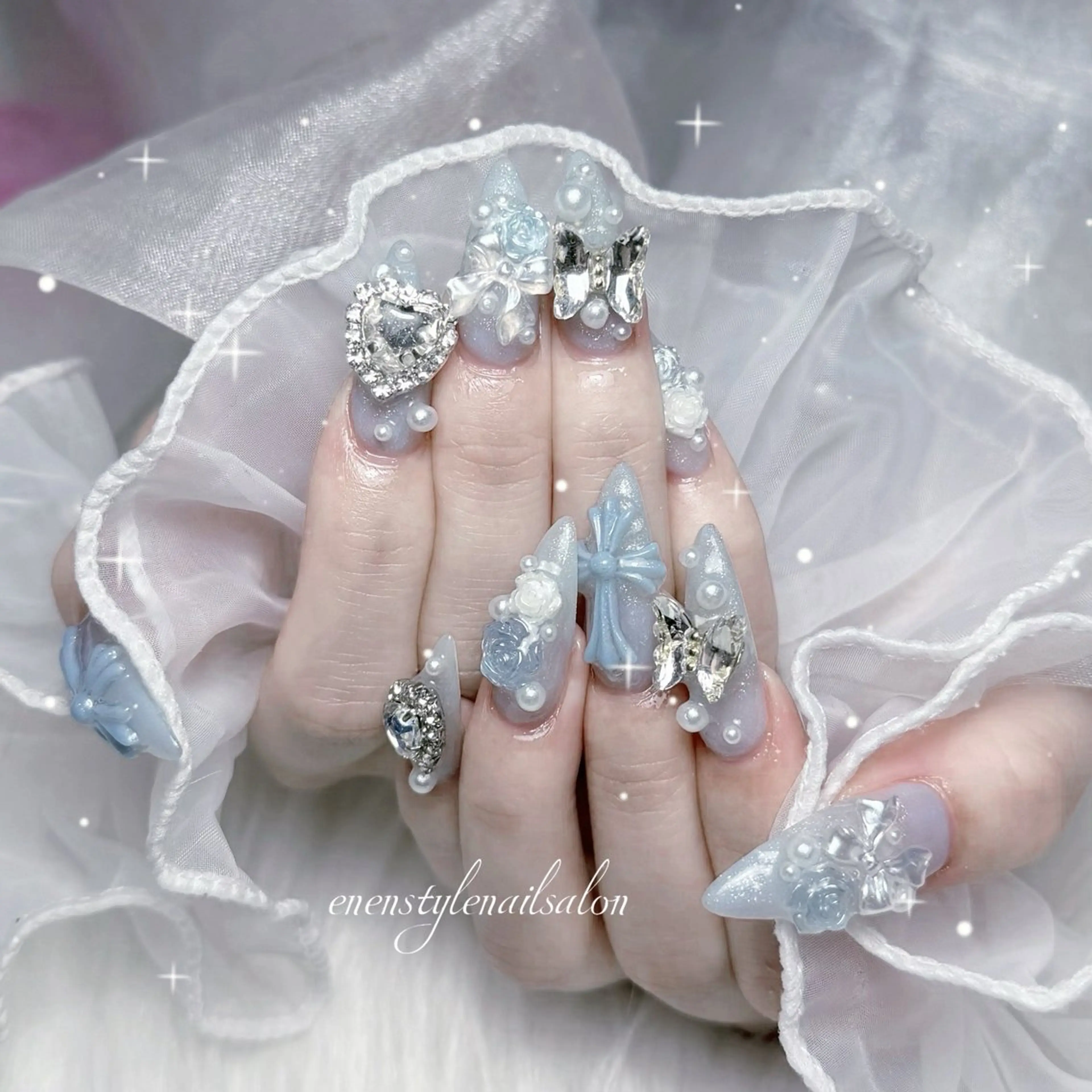 ネイル ハンドネイル 👑enen style👑のネイルデザイン