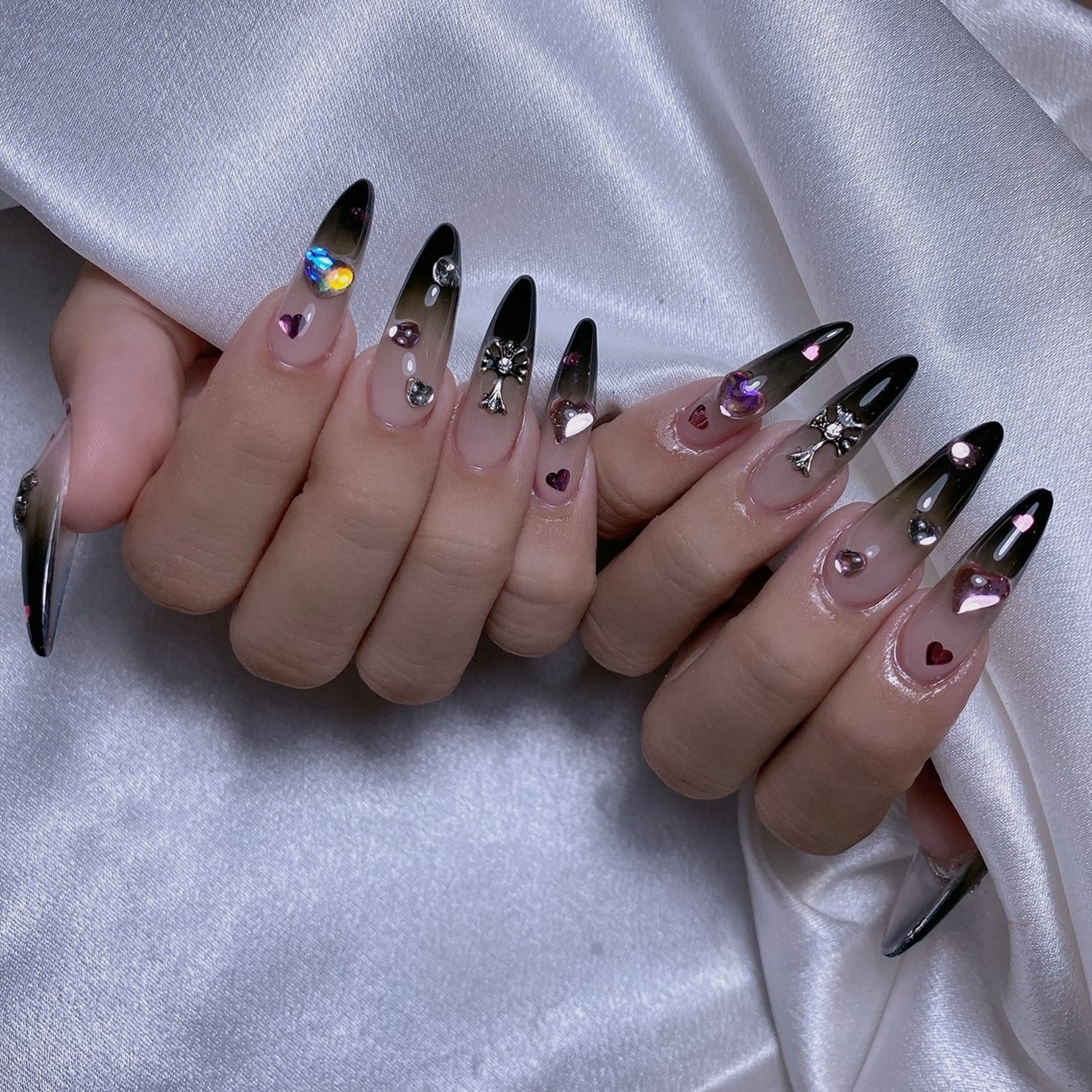 ネイル 長さ出し専門店 RIRIのネイルデザイン