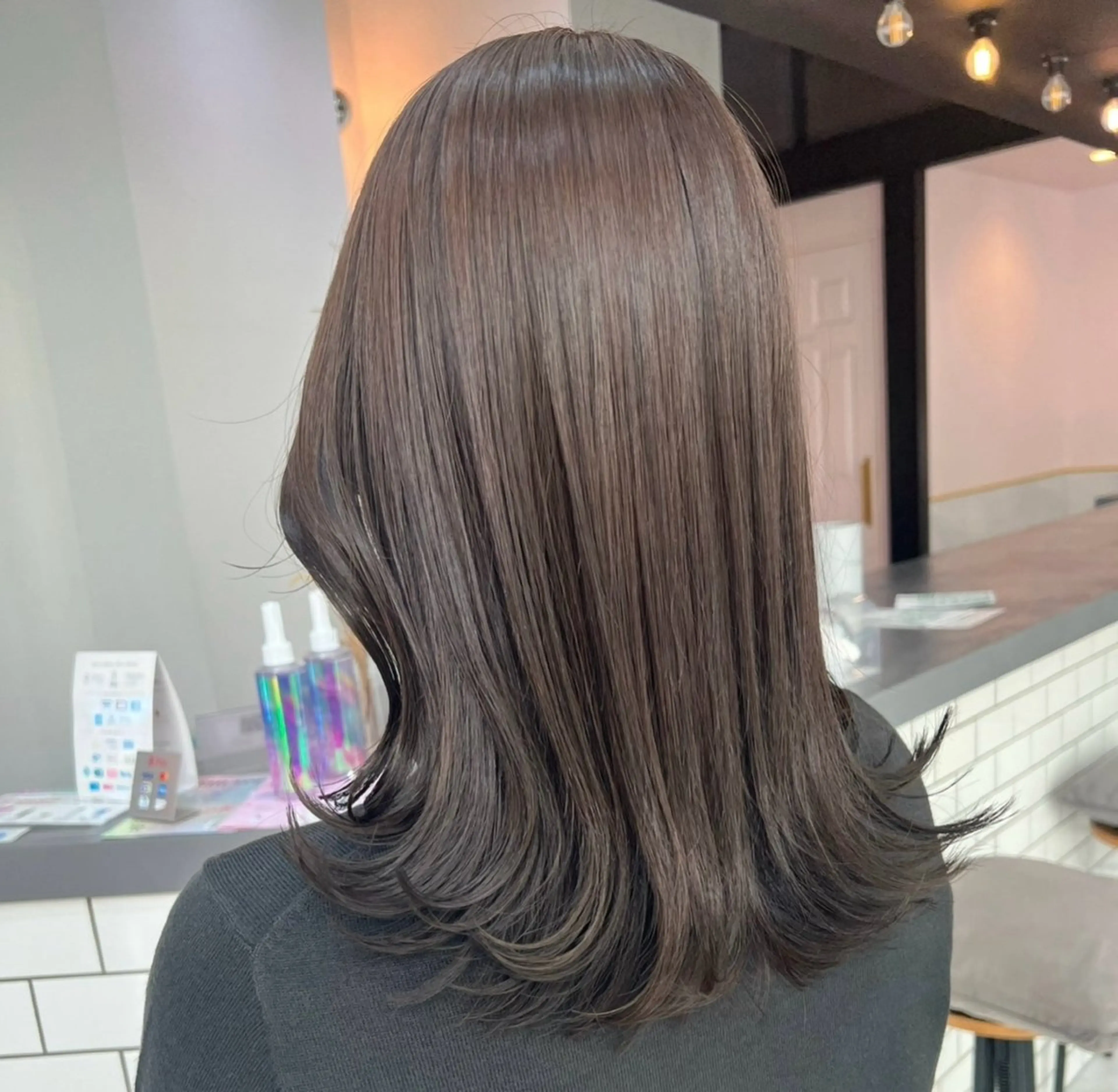 セミロング カラー 🍀︎Reika 🍀のヘアスタイル