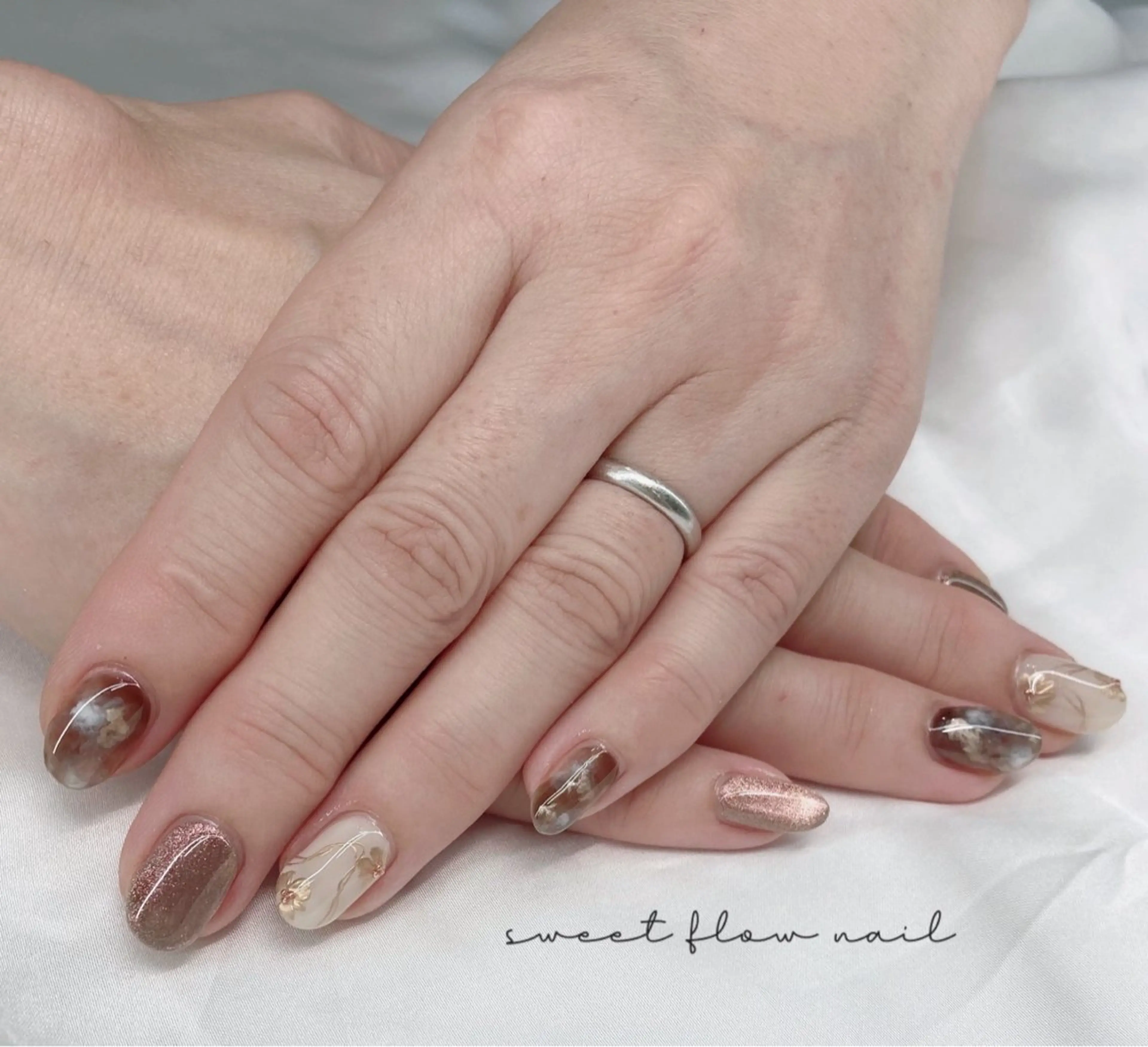 ネイル sweet flow nailのネイルデザイン