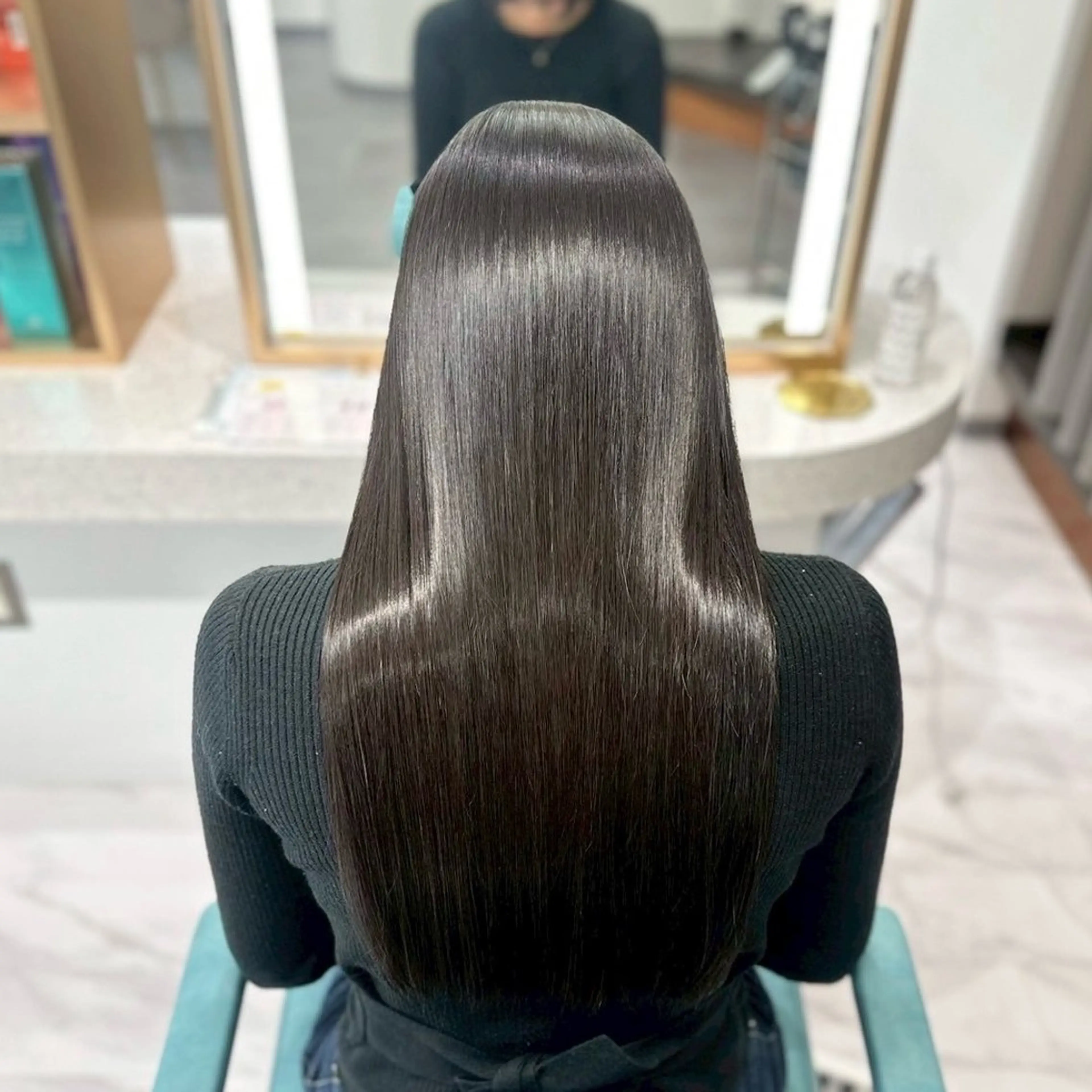 ロング 縮毛矯正 Elsa / yuina💎🫧のヘアスタイル