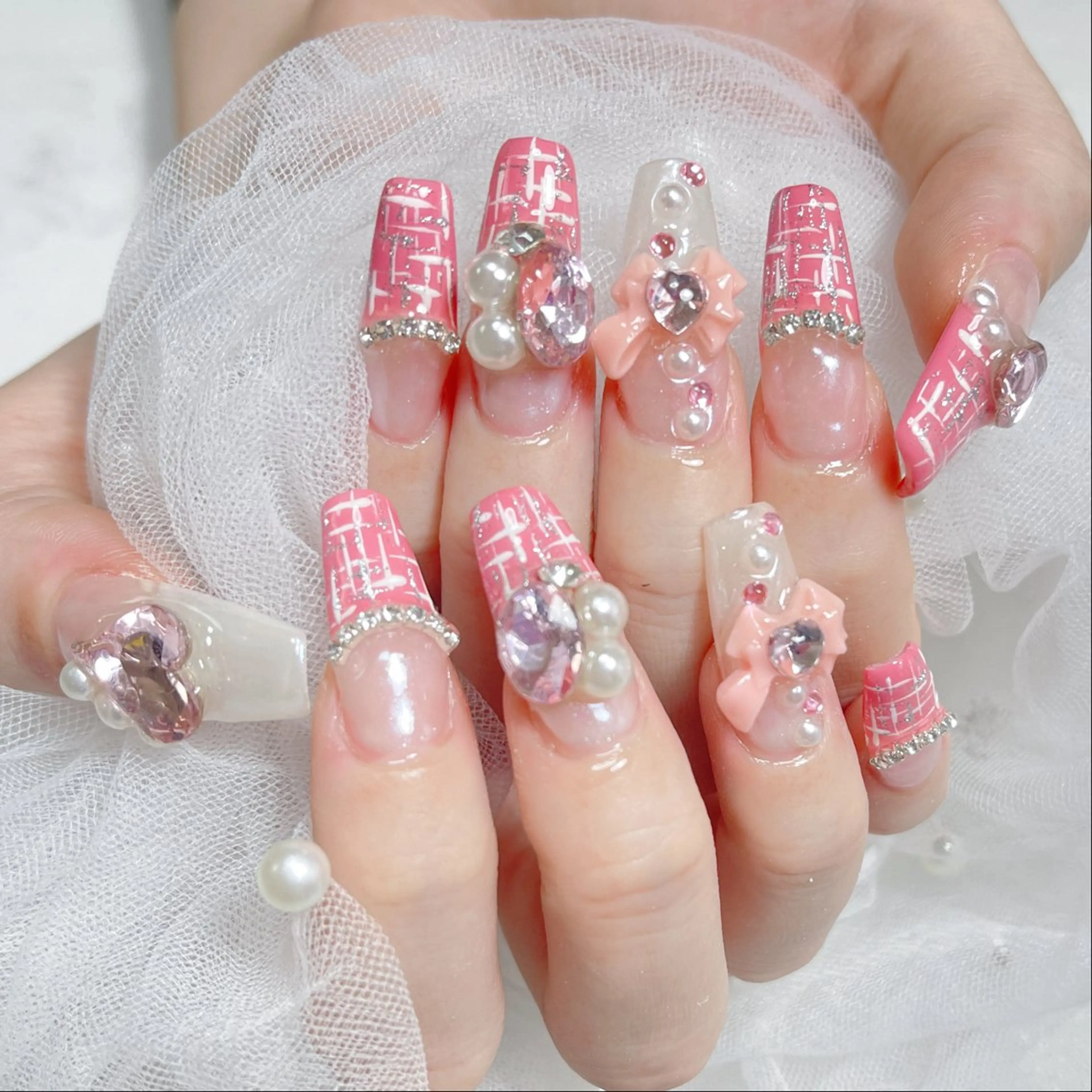 ネイル ハンドネイル 🎀ネイルサロン エクラYUI🎀のネイルデザイン