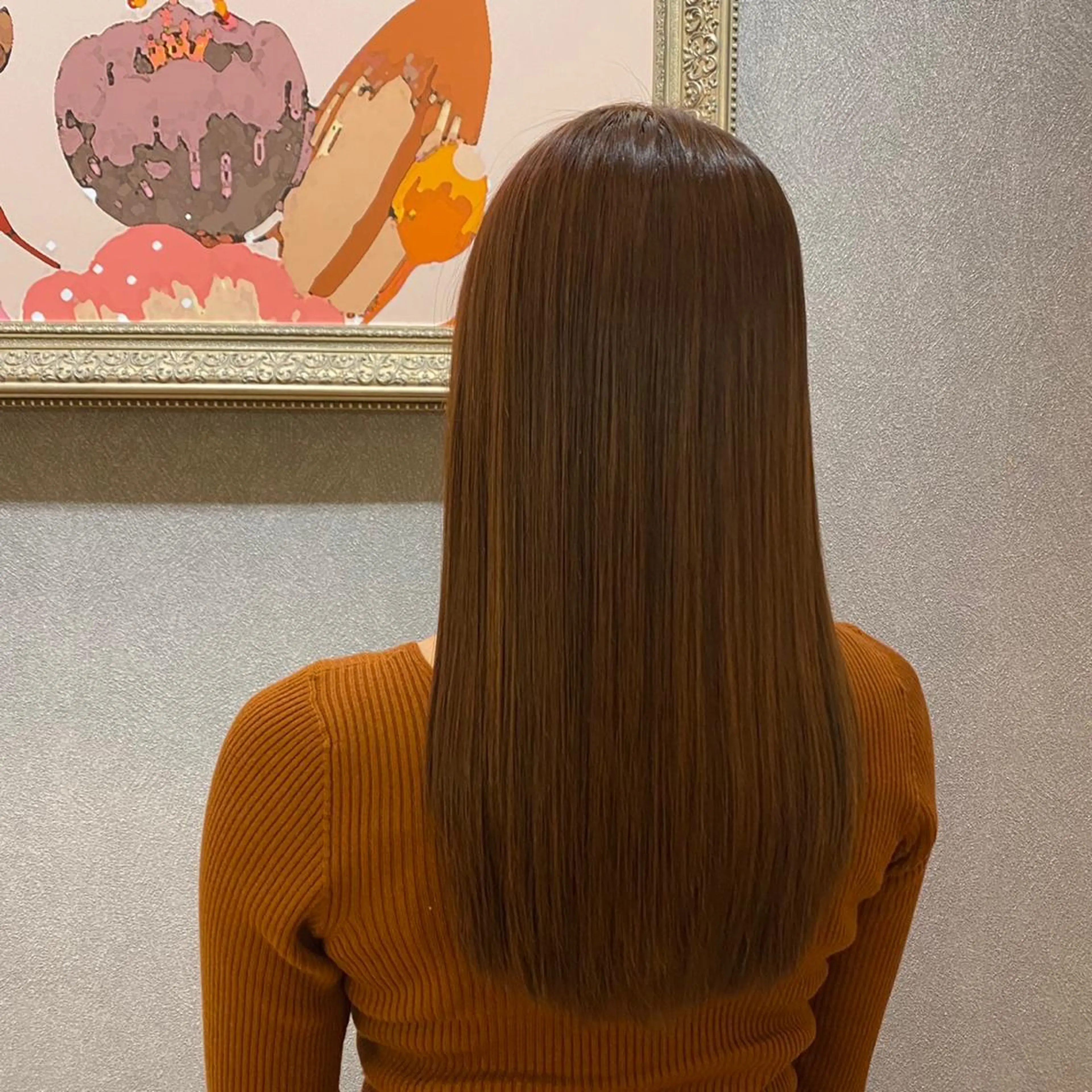 ロング カラー 宮澤 梨羅のヘアスタイル