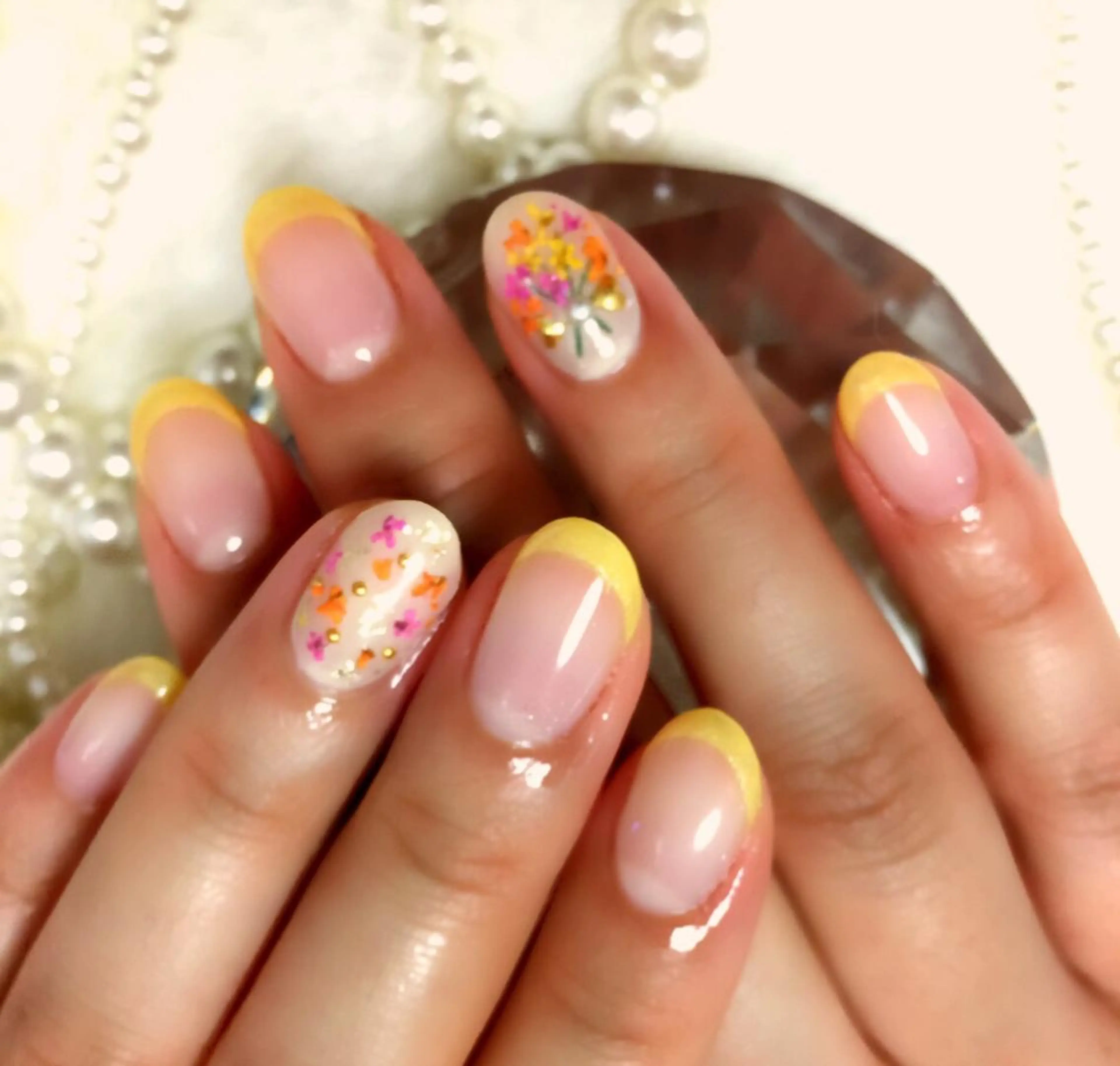 ネイル 春ネイル ネイルサロン ティンタ所属・馬場 典子のネイルデザイン