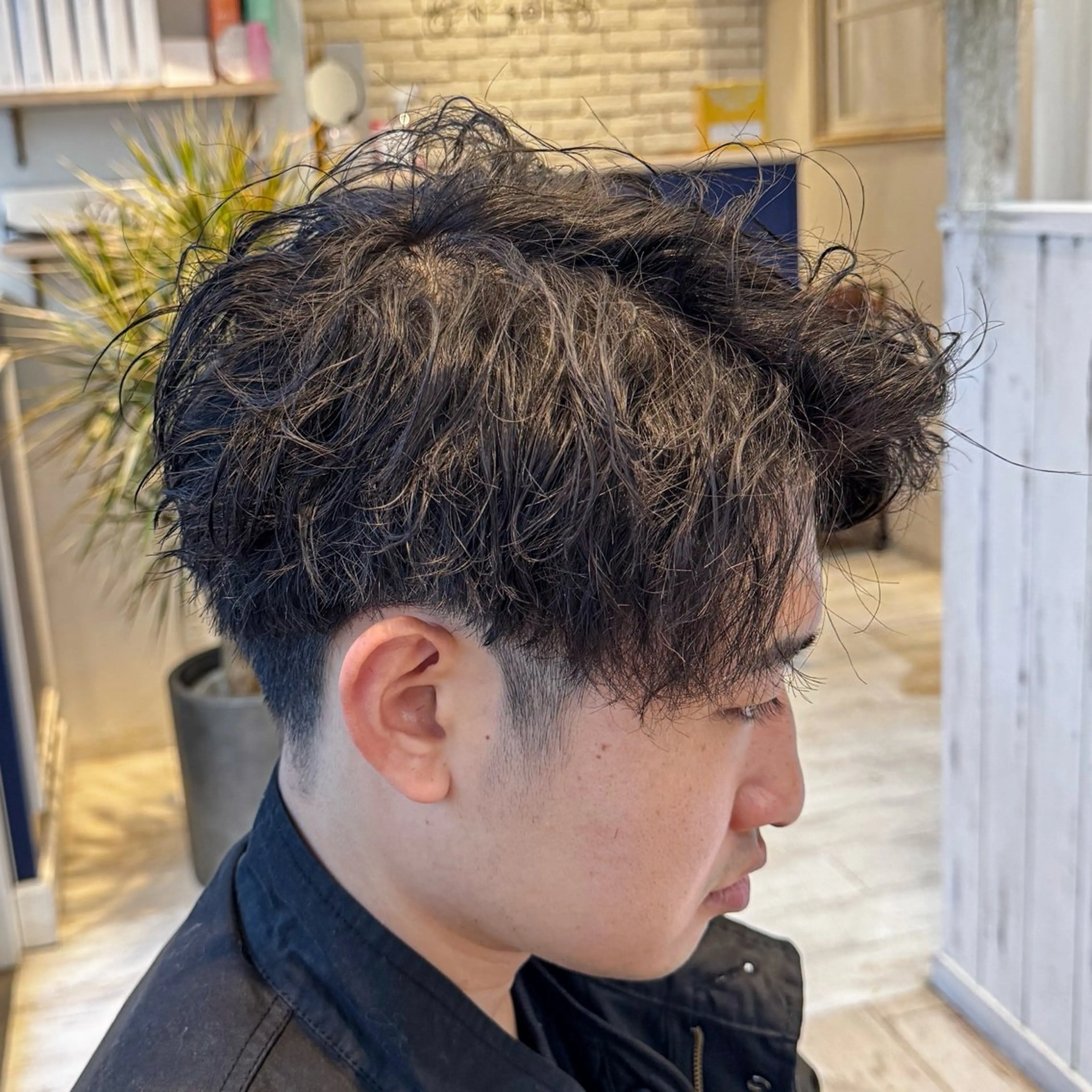 ショート パーマ メンズ カット パーマ 吉田 新平のヘアスタイル