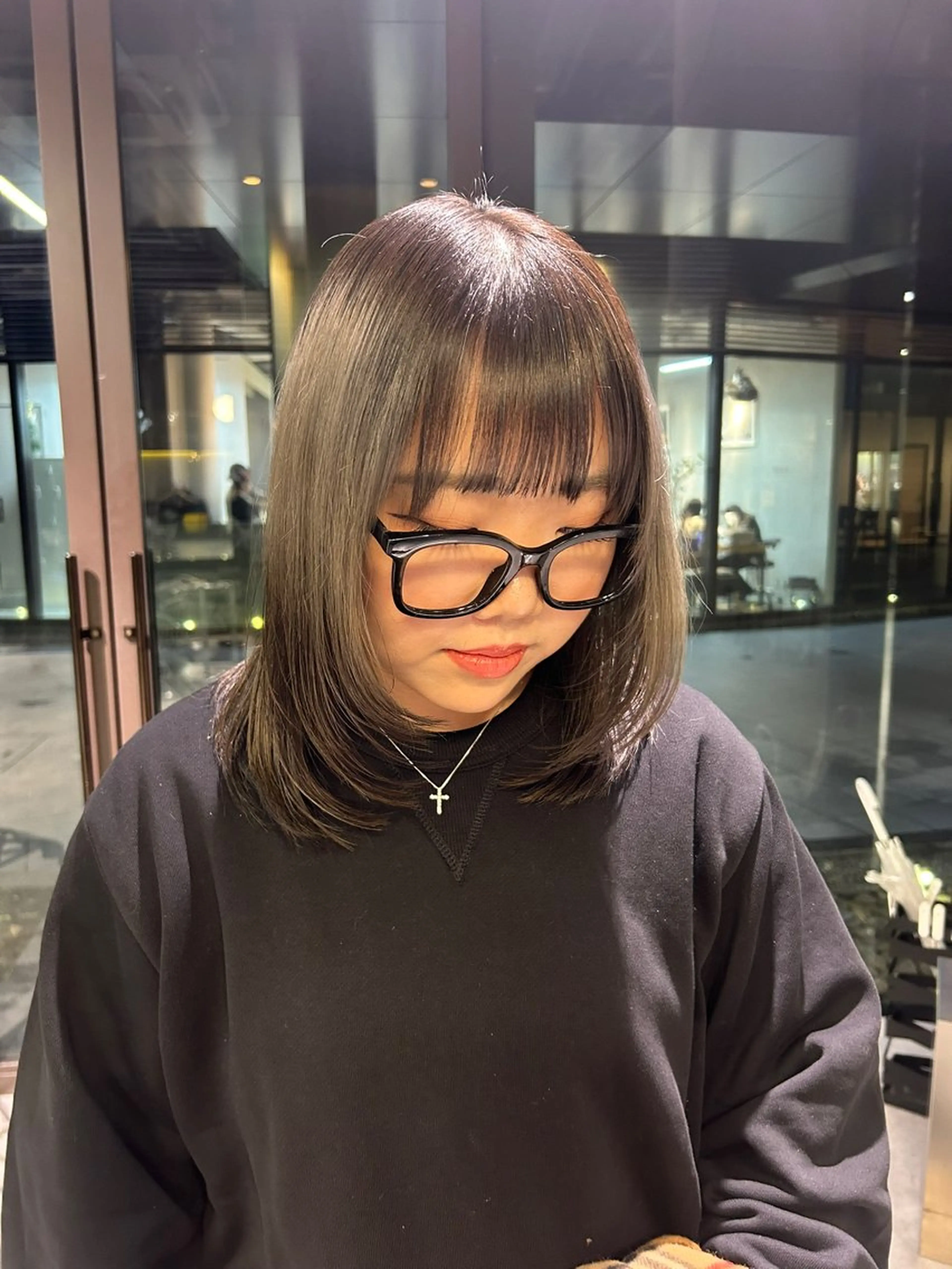 ミディアム yuka 【ユウカ】のヘアスタイル