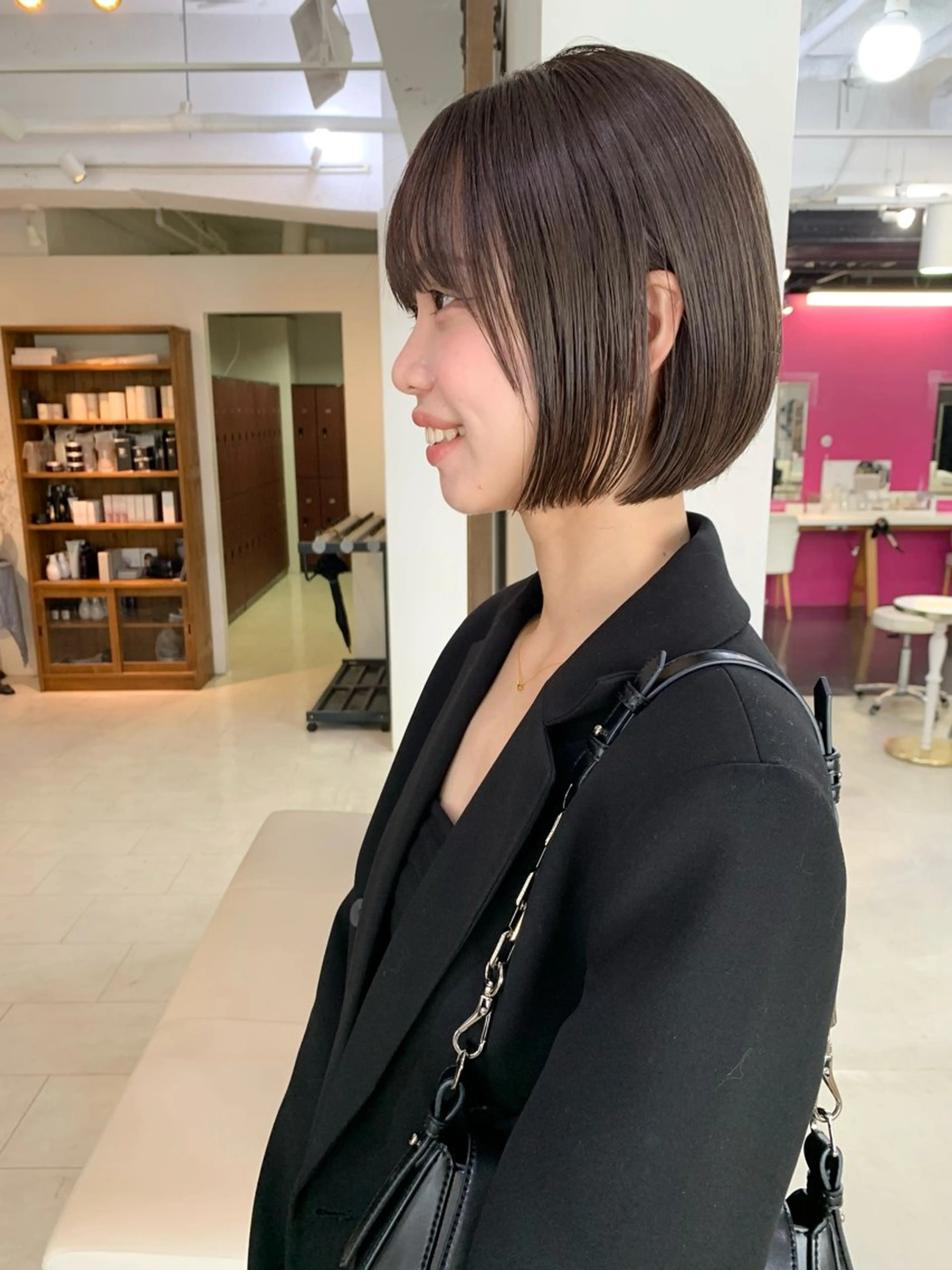 ショート カラー ボブ カット ヘアカラー トリートメント ボブ/大人ヘア k-two濱田のヘアスタイル