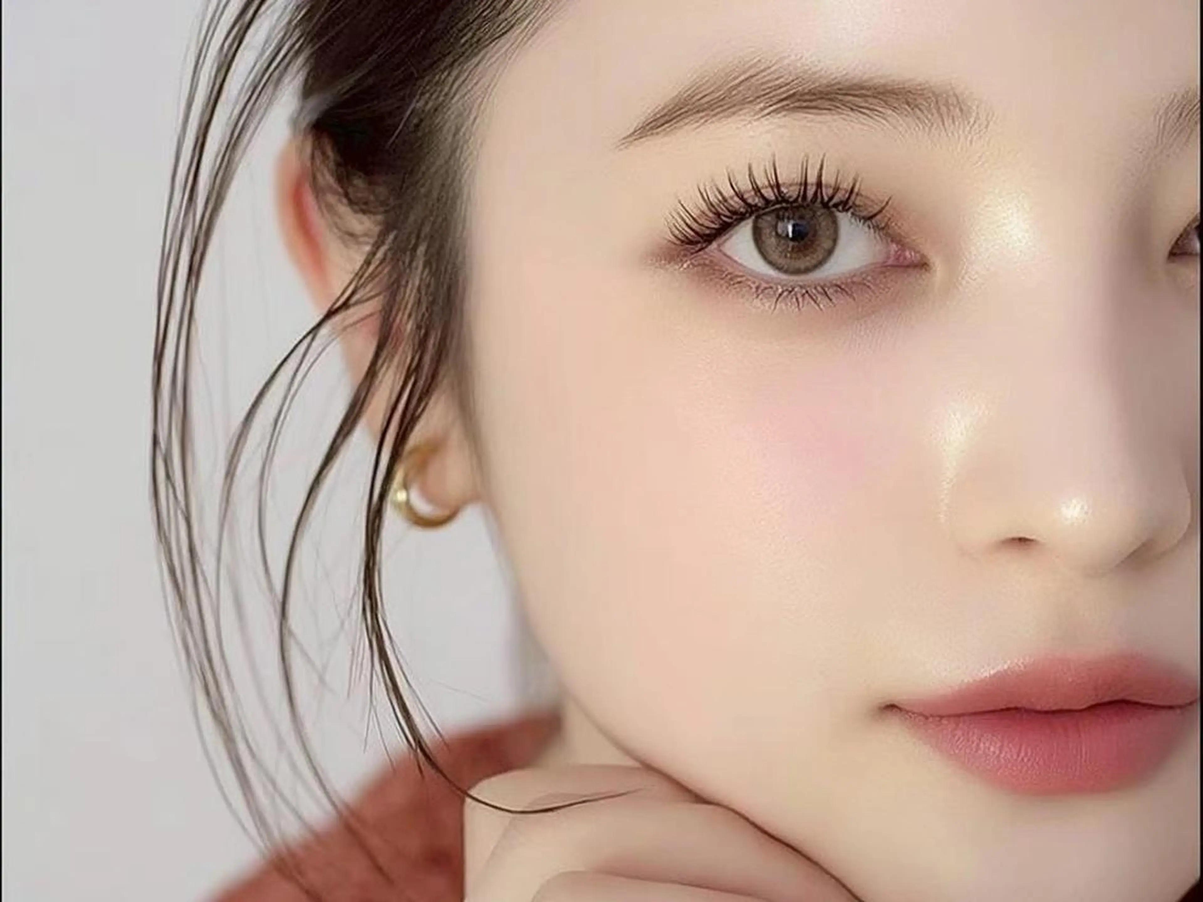 【⚠️補足説明をお読みください】マツエク100本モデルの写真