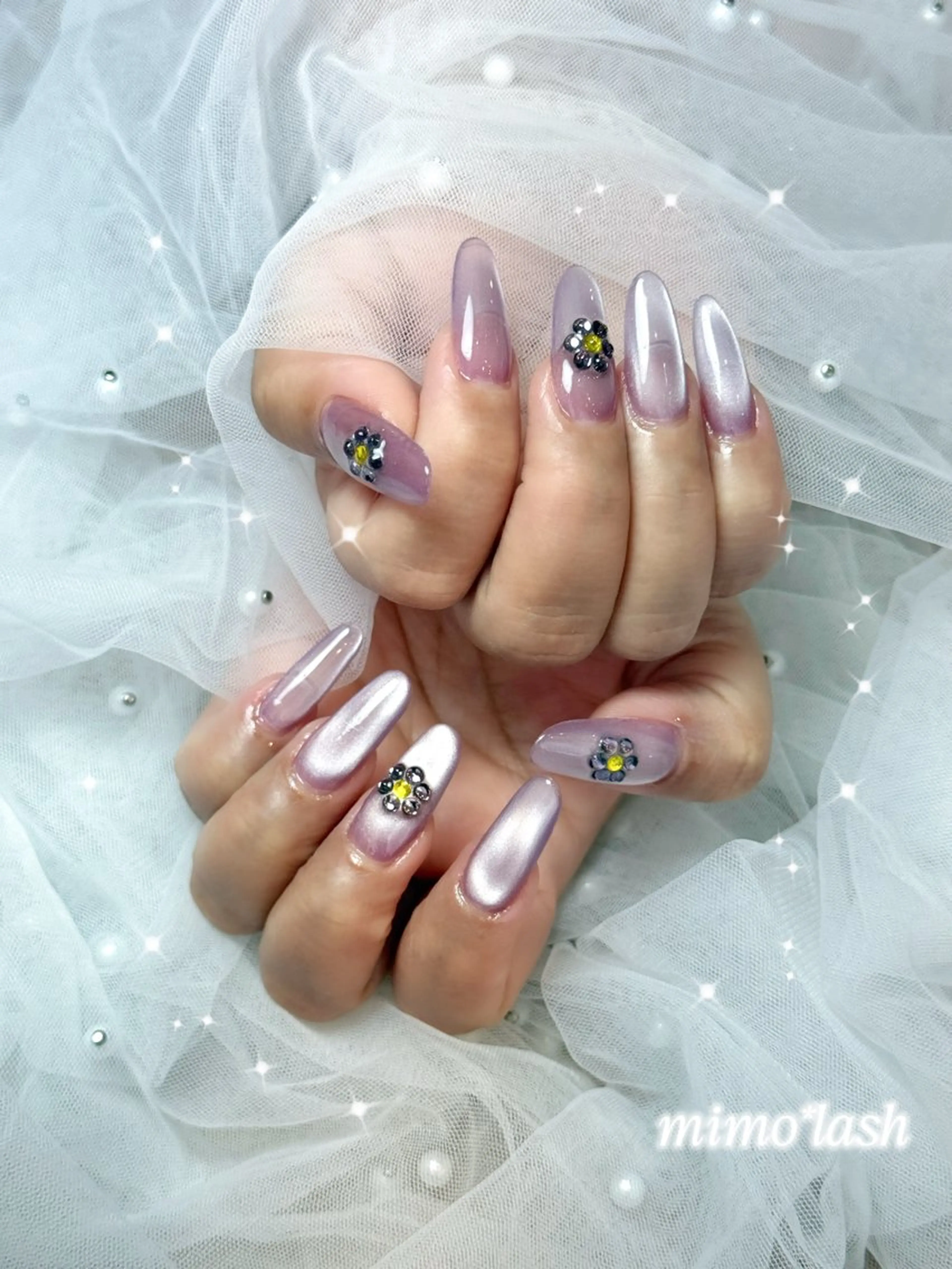 ネイル マグネットネイル ハンドネイル mimo*lash 🩰kanatsuのネイルデザイン