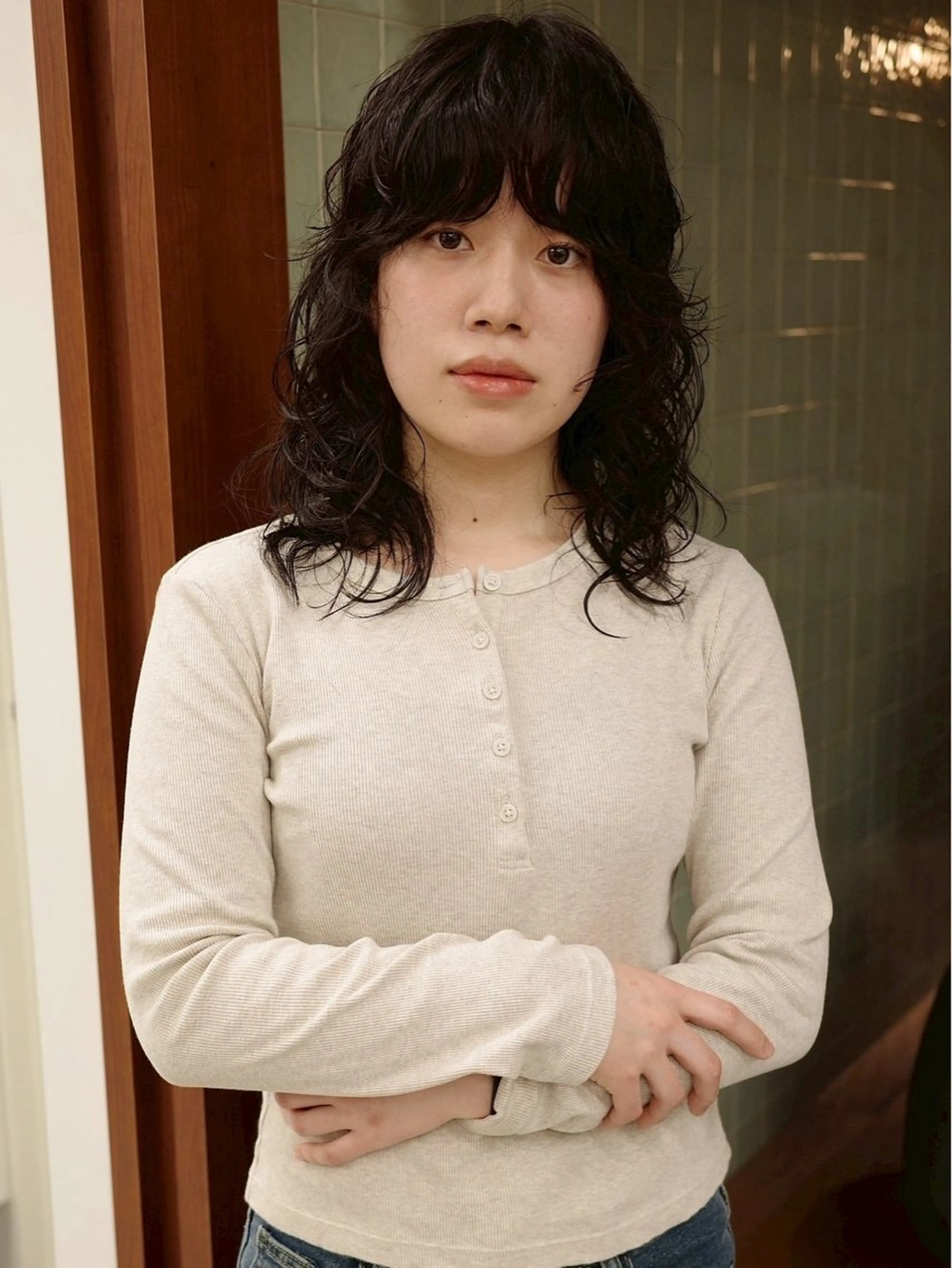 ミディアム パーマ カット パーマ トリートメント (h)wim ウィムのヘアスタイル