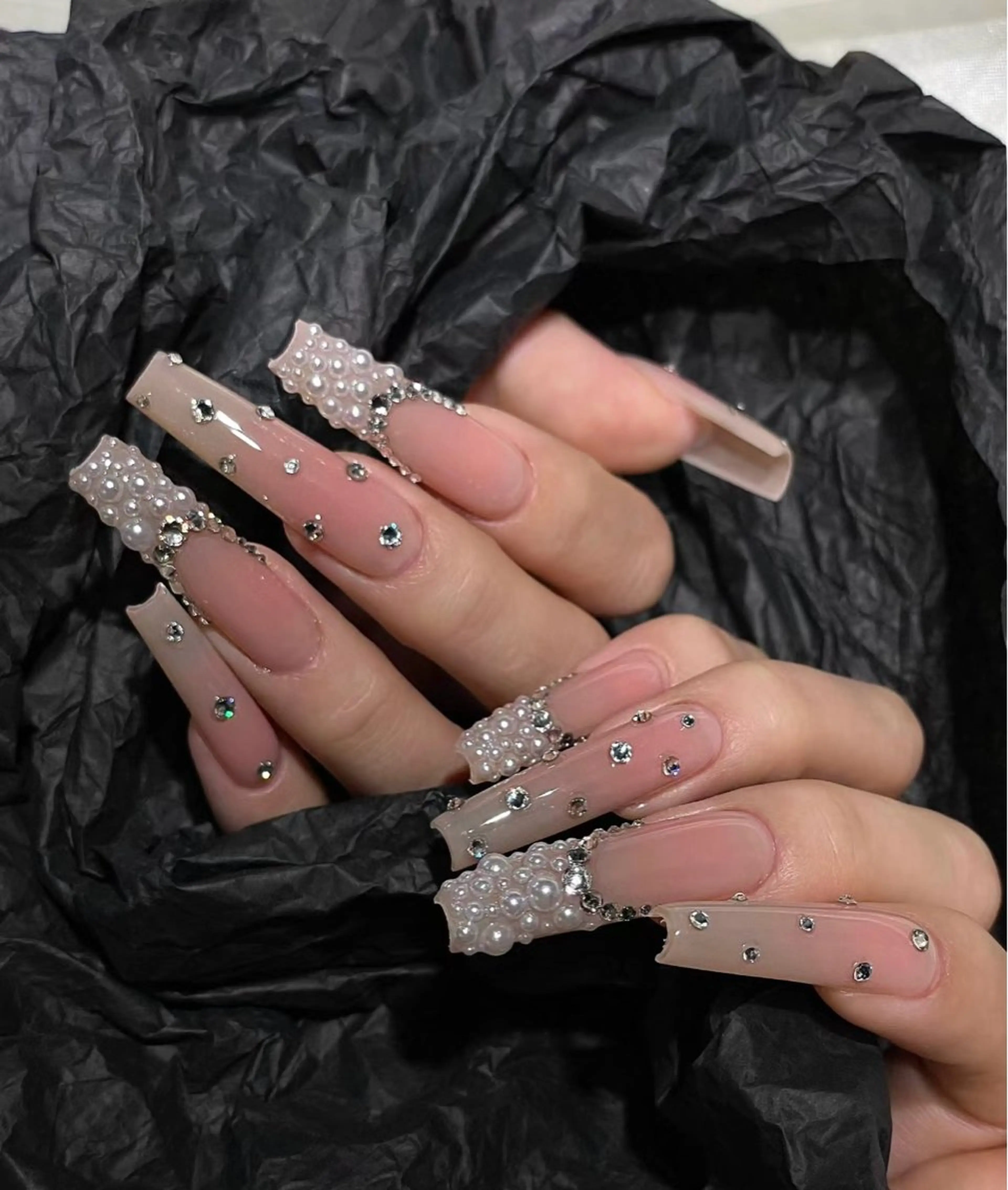 ネイル ☁️Yun nail Rin☁️のネイルデザイン