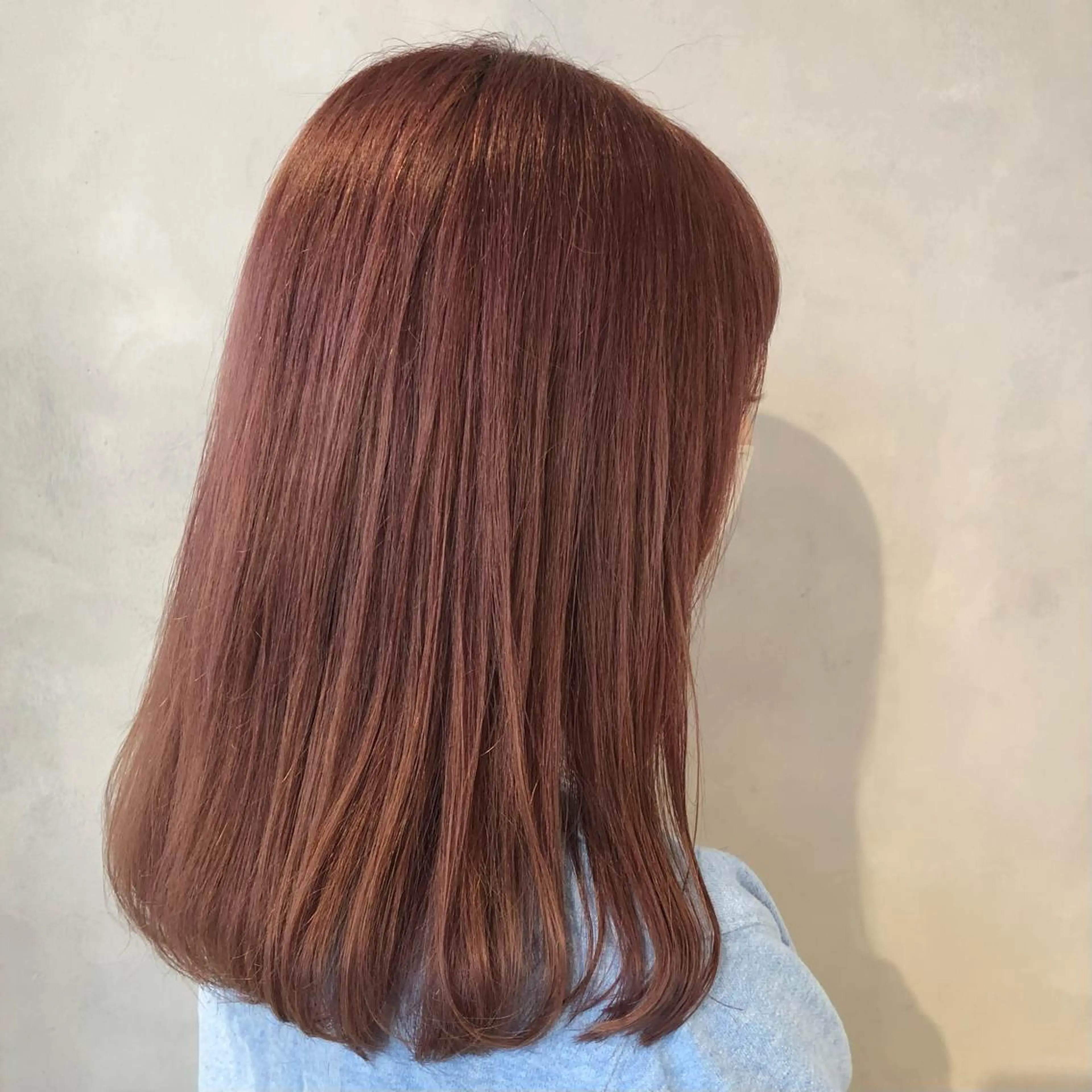 ミディアム ヘアカラー トリートメント 髪質改善⌇﻿透明感 カラー⌇﻿川上葵のヘアスタイル