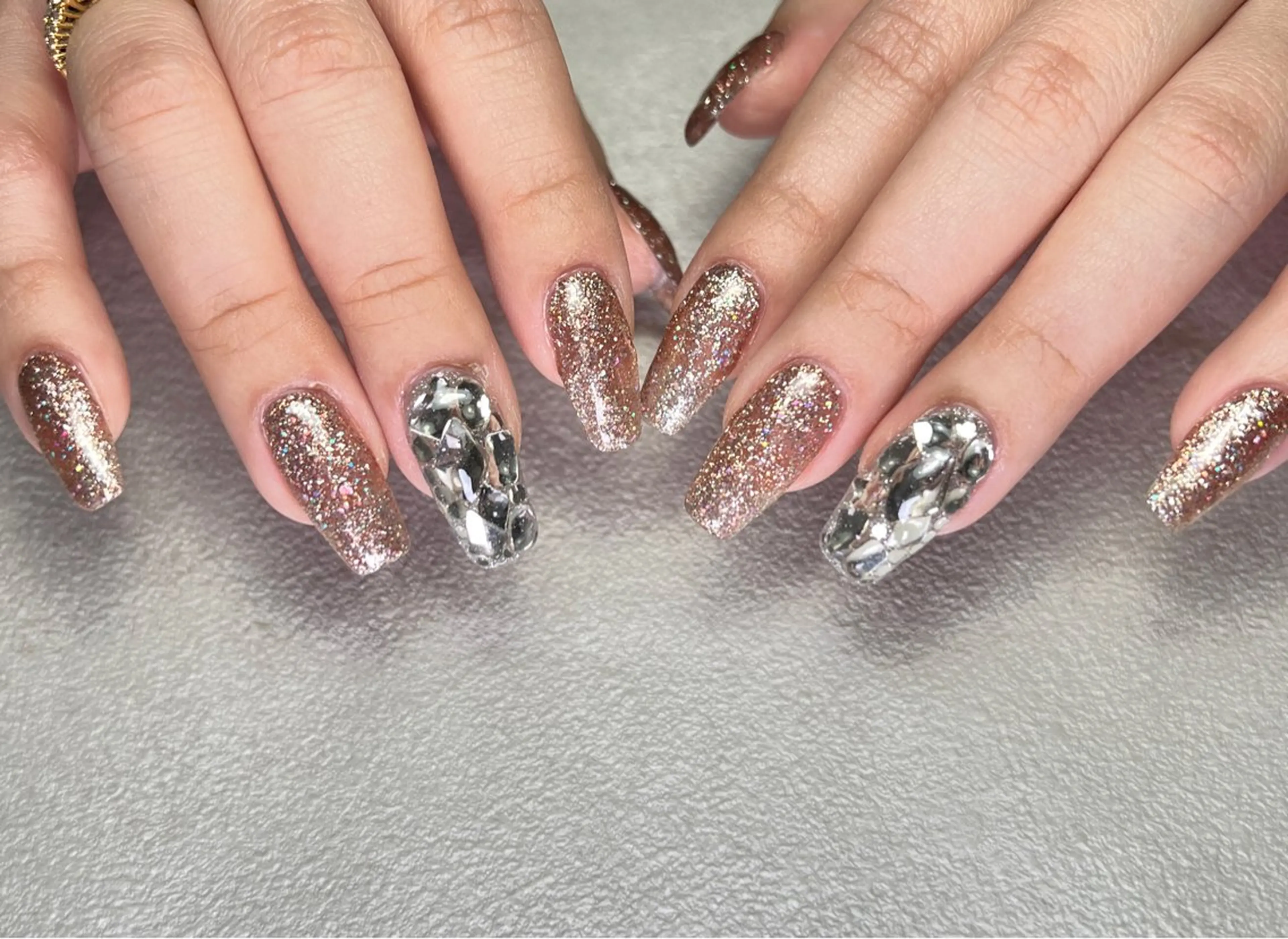 ネイル ネイリスト ハンのネイルデザイン