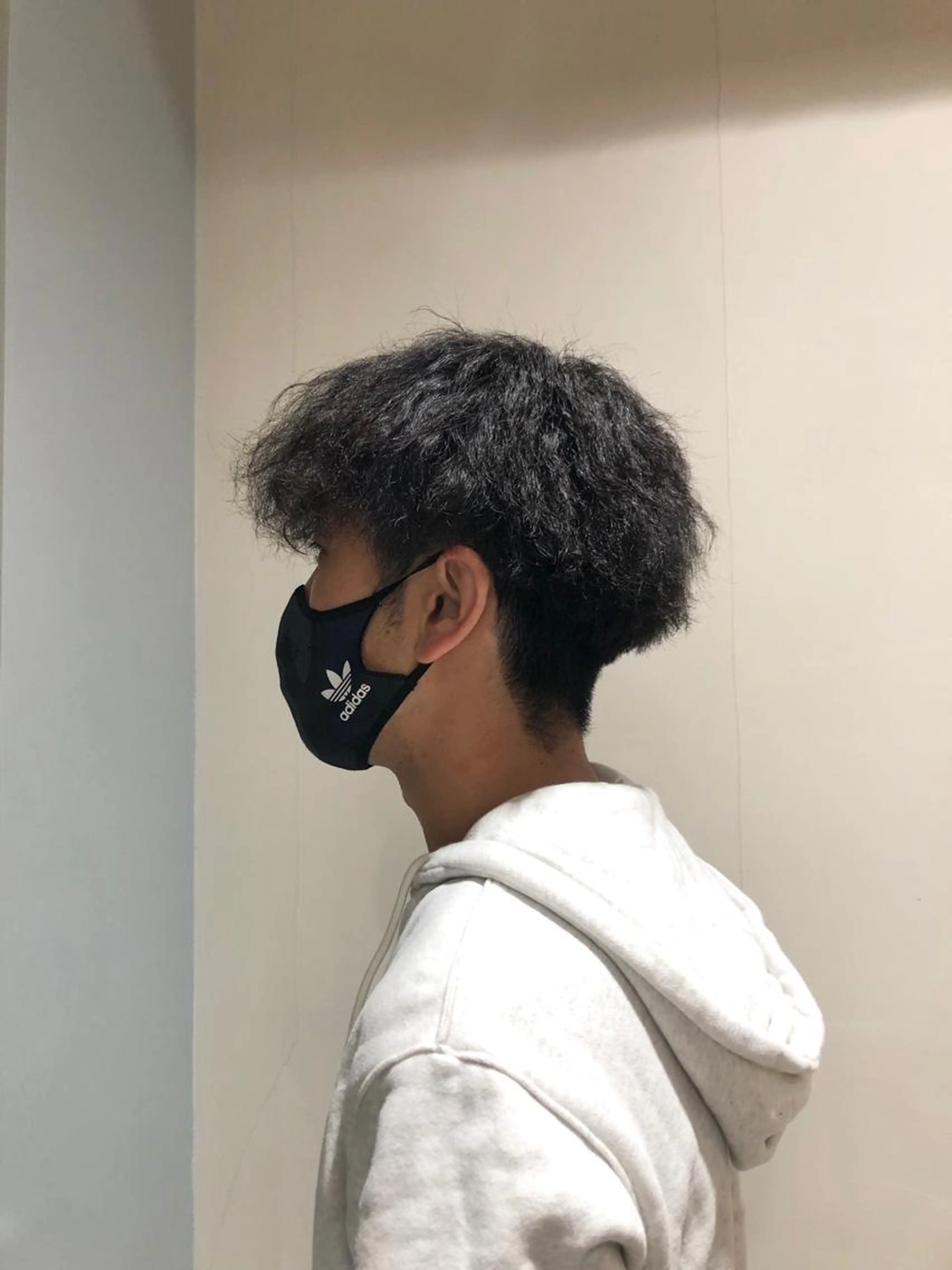 メンズ カット&ツイストスパイラルパーマの写真