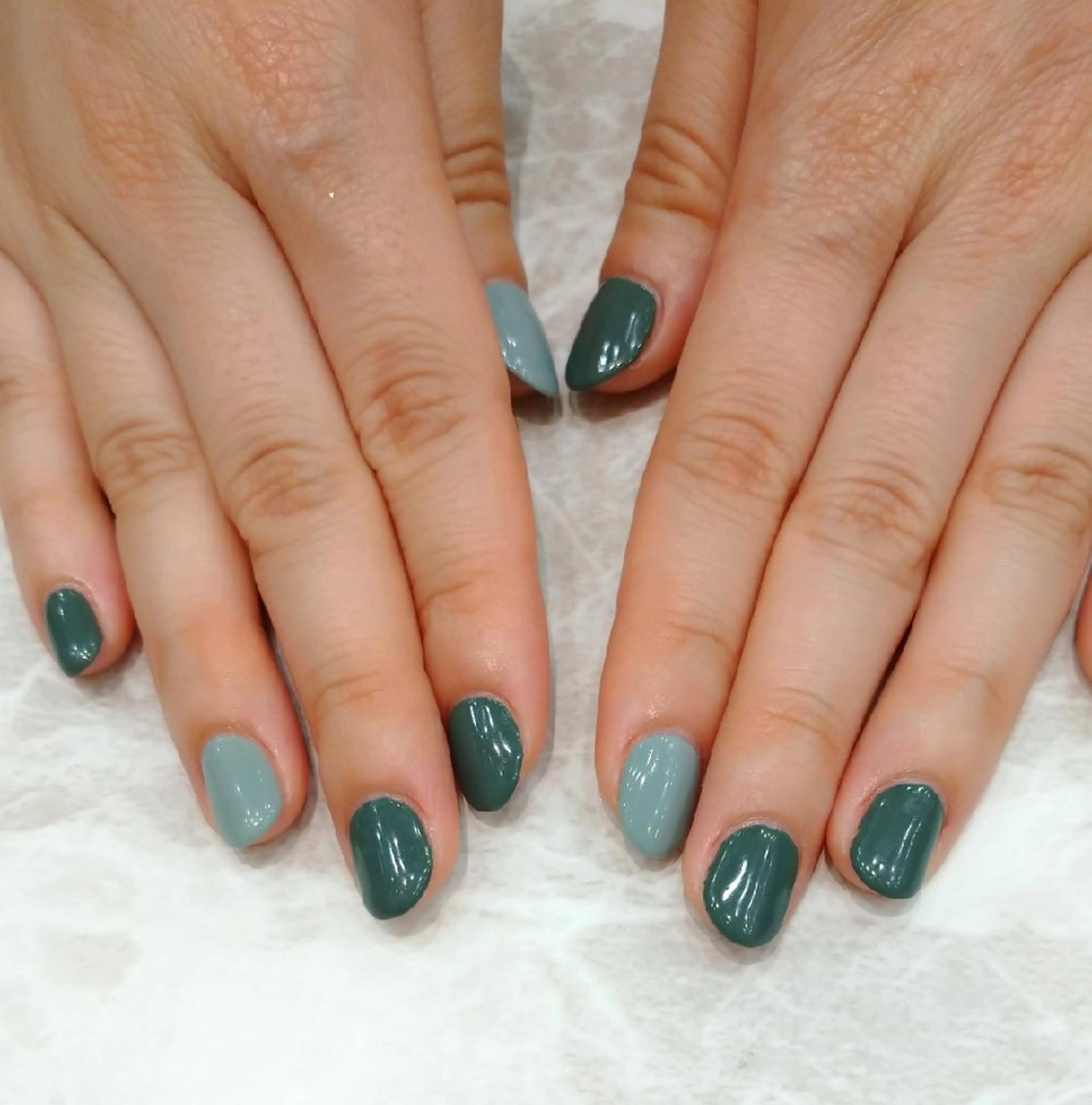 ネイル ワンカラーネイル ハンドネイル 會田 瑠衣のネイルデザイン