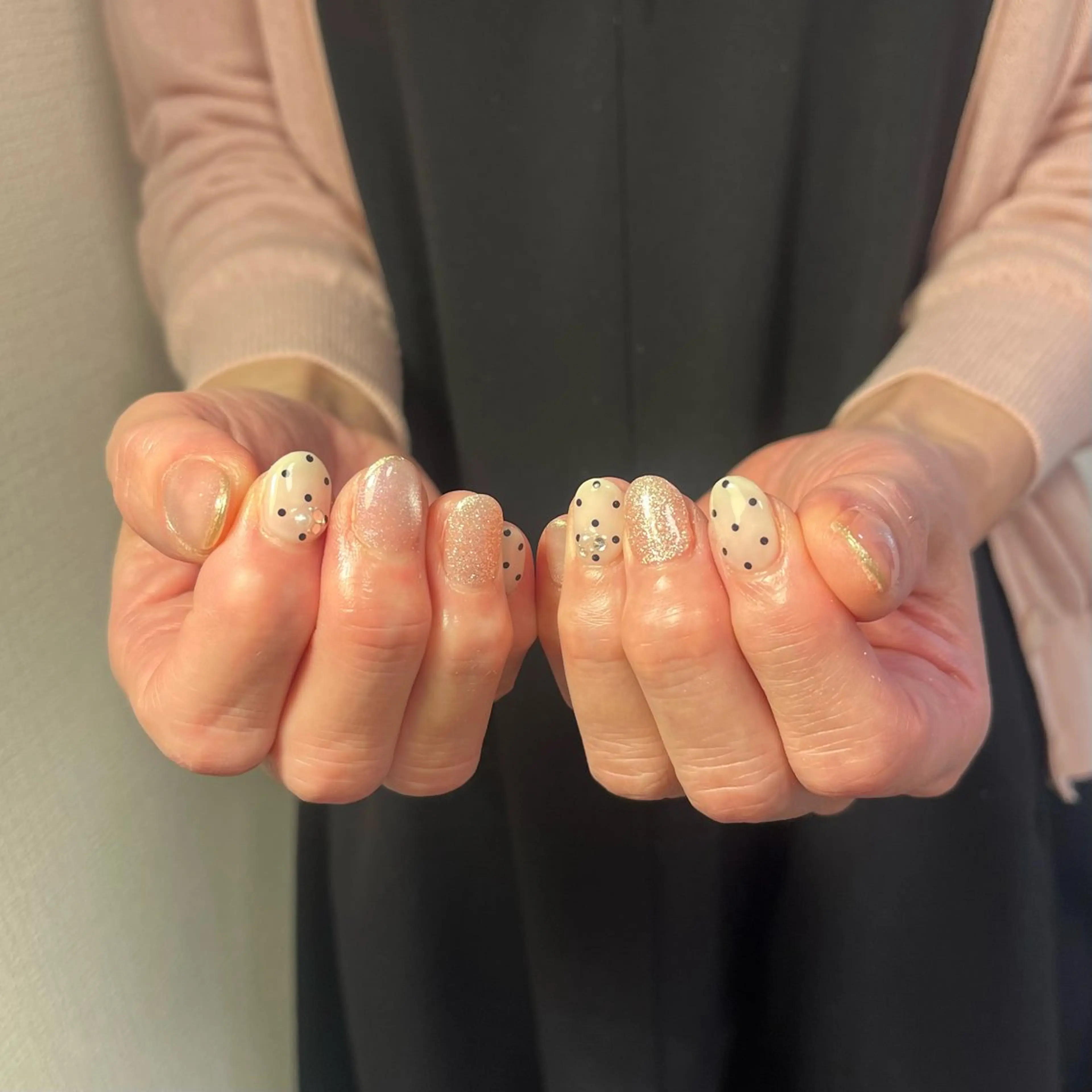 ネイル ハンドネイル フットネイル neroria nailのネイルデザイン