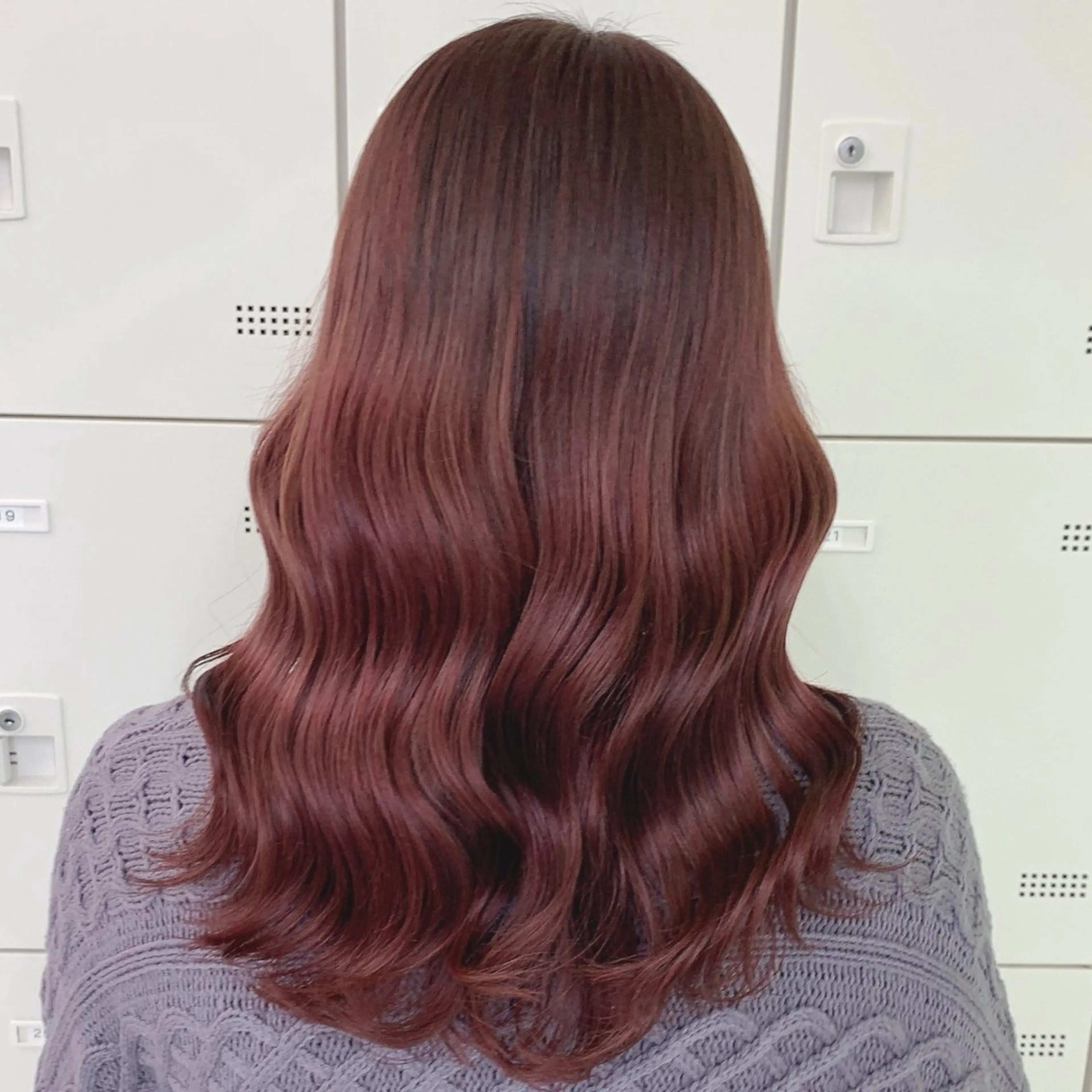 セミロング Wカラー/暖色/べ ージュりく©︎🐝のヘアスタイル