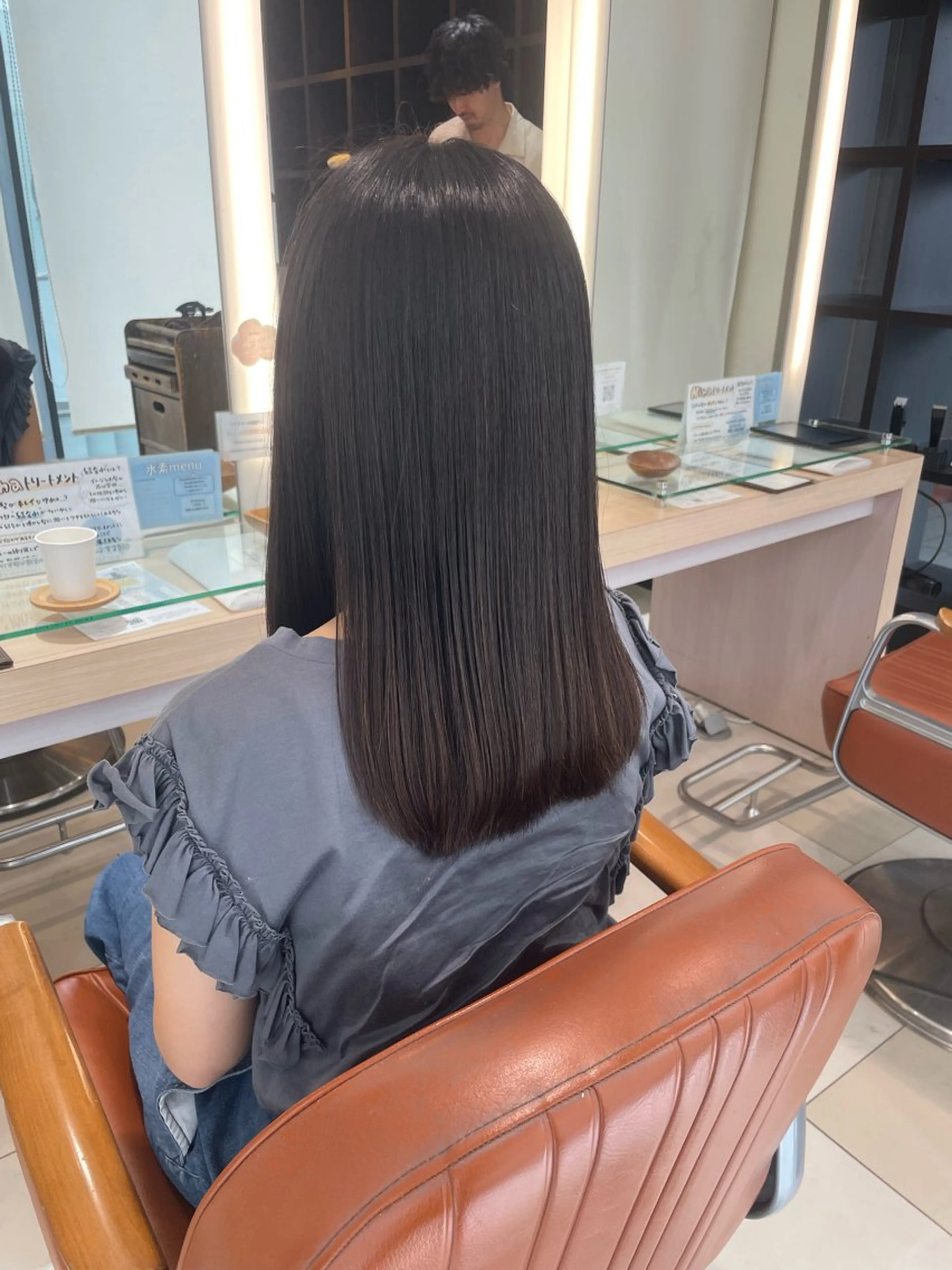 セミロング トリートメント 青沼夏未/オリーブ/ 寒色カラーのヘアスタイル