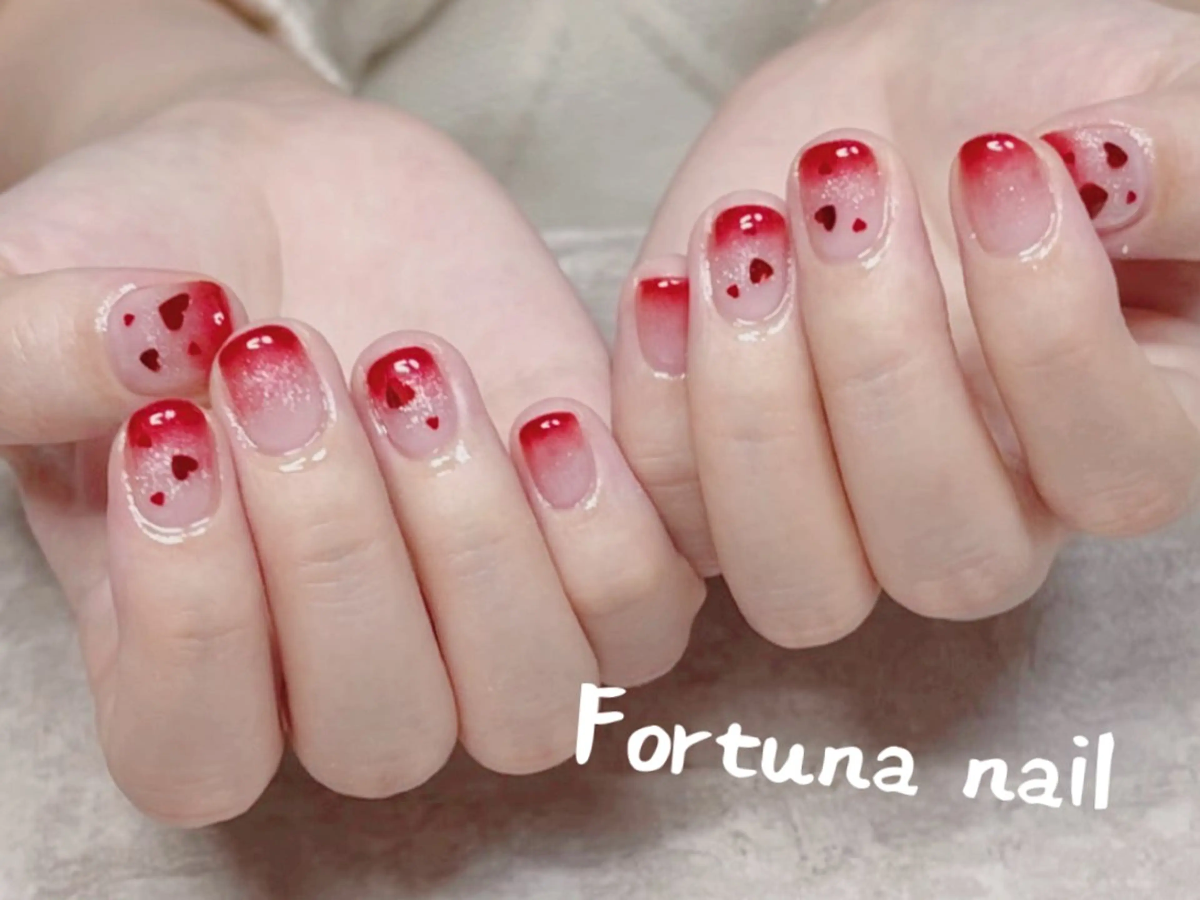 ネイル バレンタイン ハンドネイル ハンドケア Nail •Head スパFortunaのネイルデザイン