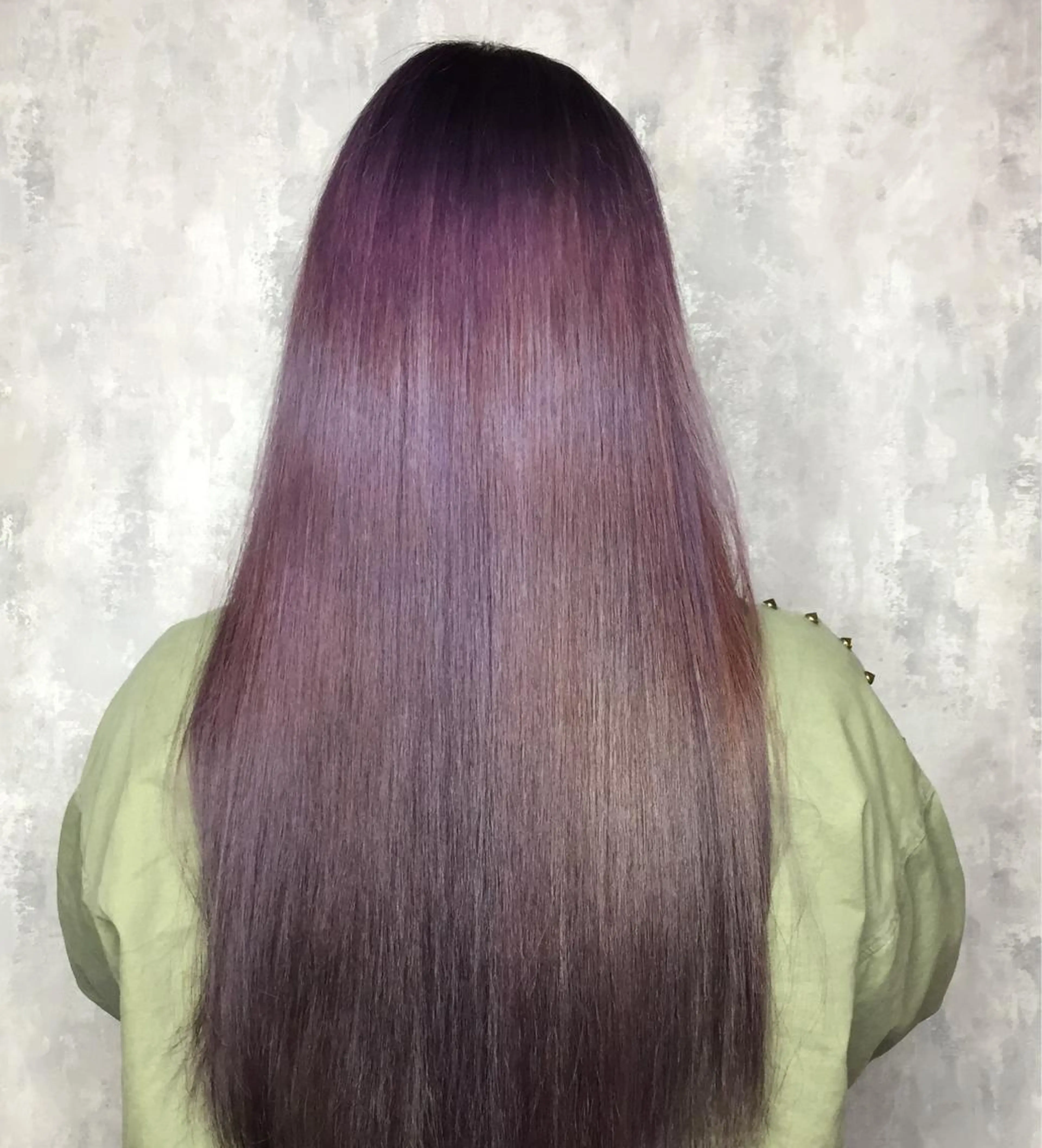 ロング カラー ヘアアレンジ Zina渋谷エリア マネージャShionのヘアスタイル