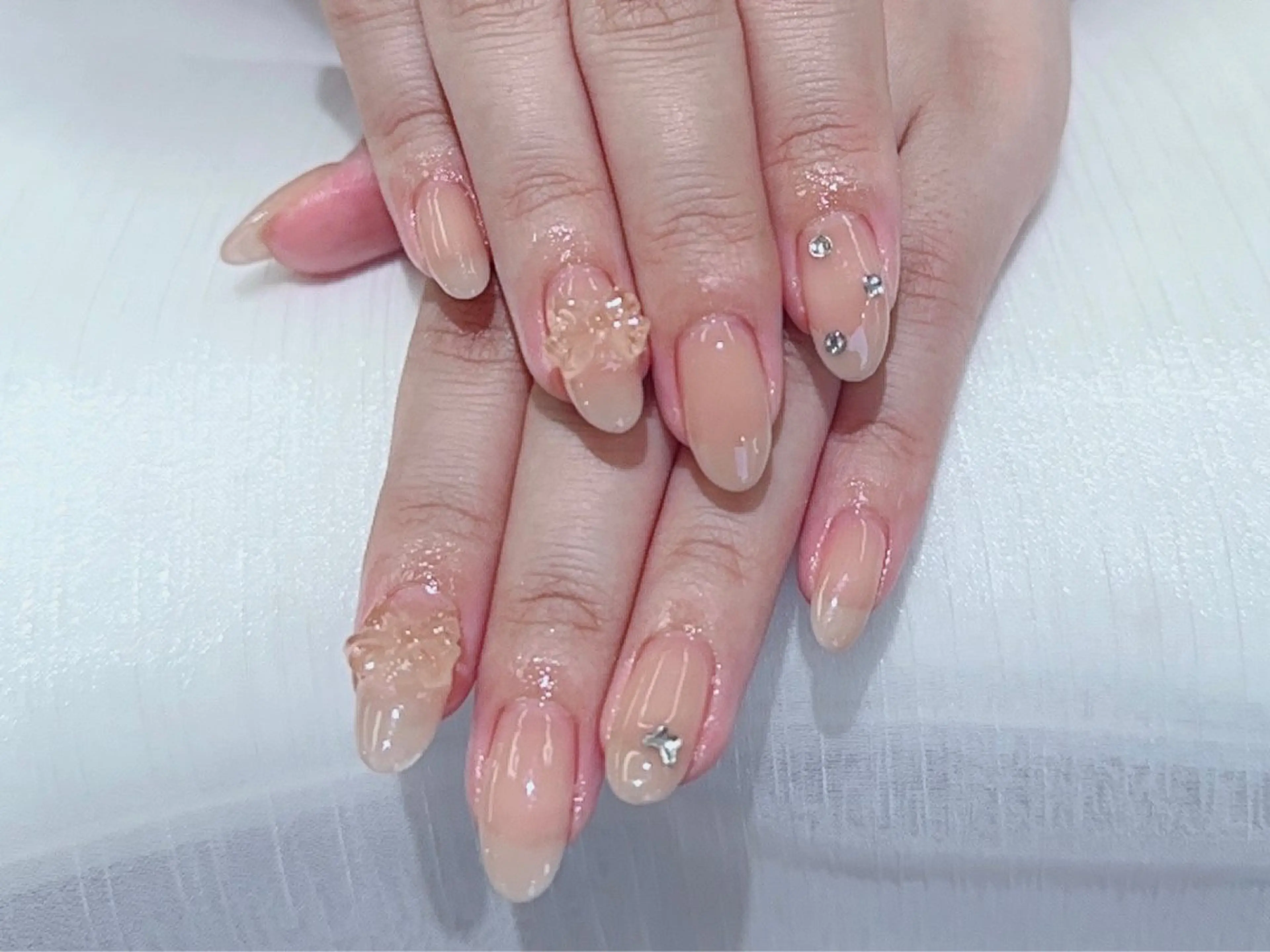 ネイル ストーンネイル Any nail新大久保店のネイルデザイン