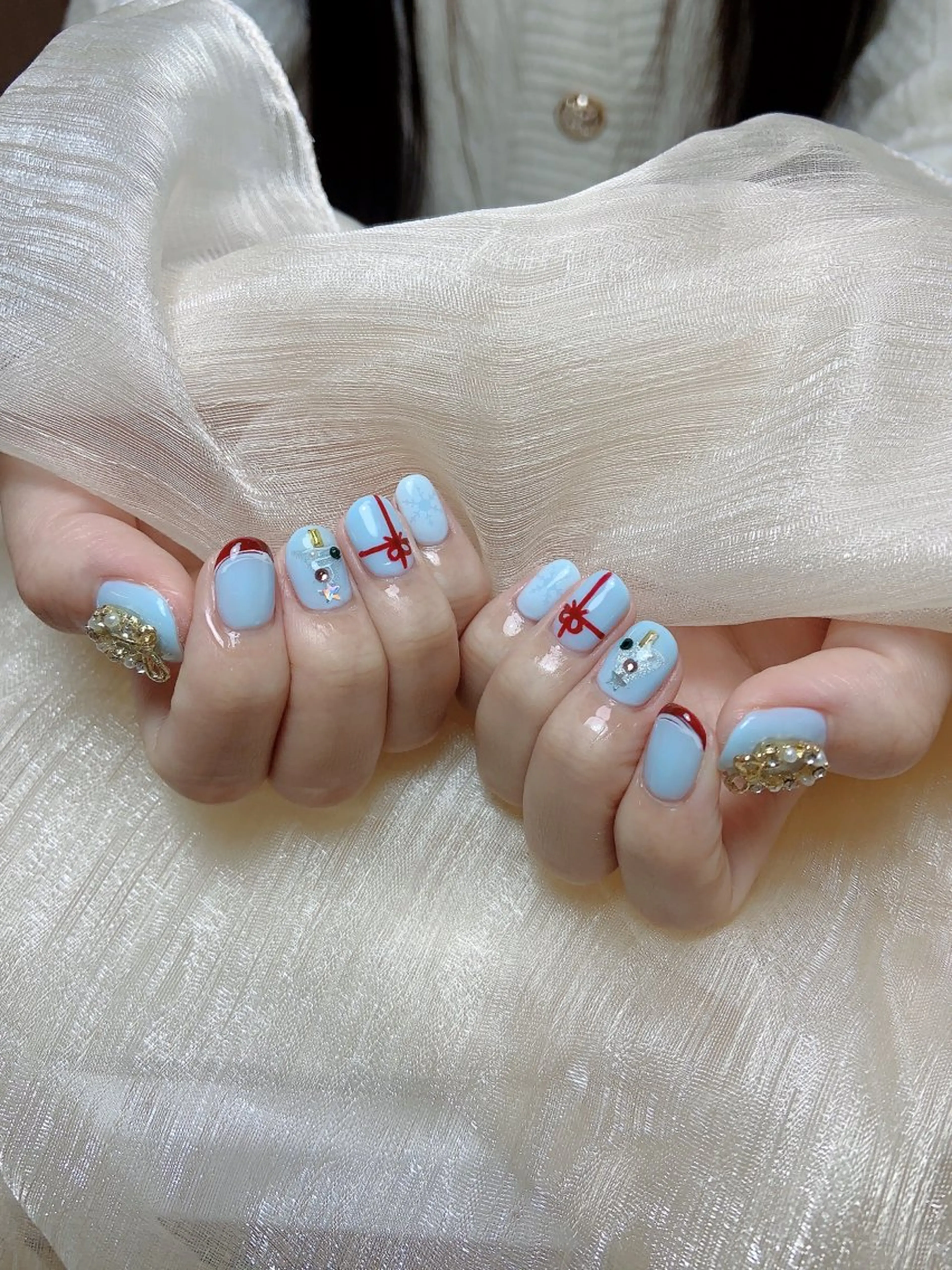 ネイル オーロラネイル チークネイル フレンチネイル ジェルネイル ガラスフレンチ Nail Jolieのネイルデザイン