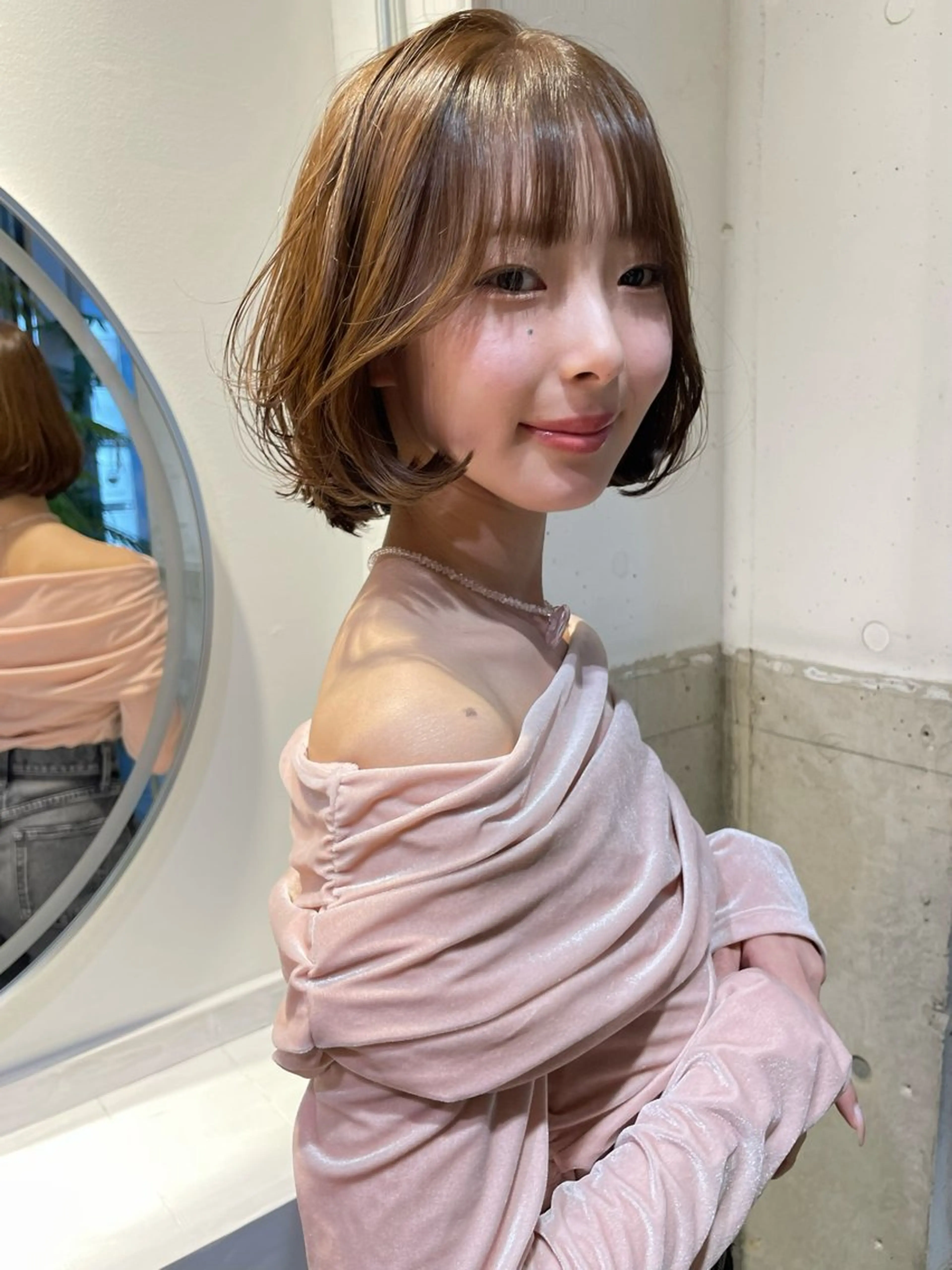 ミディアム 蘭々/レイヤーカット /ナチュラルヘアのヘアスタイル