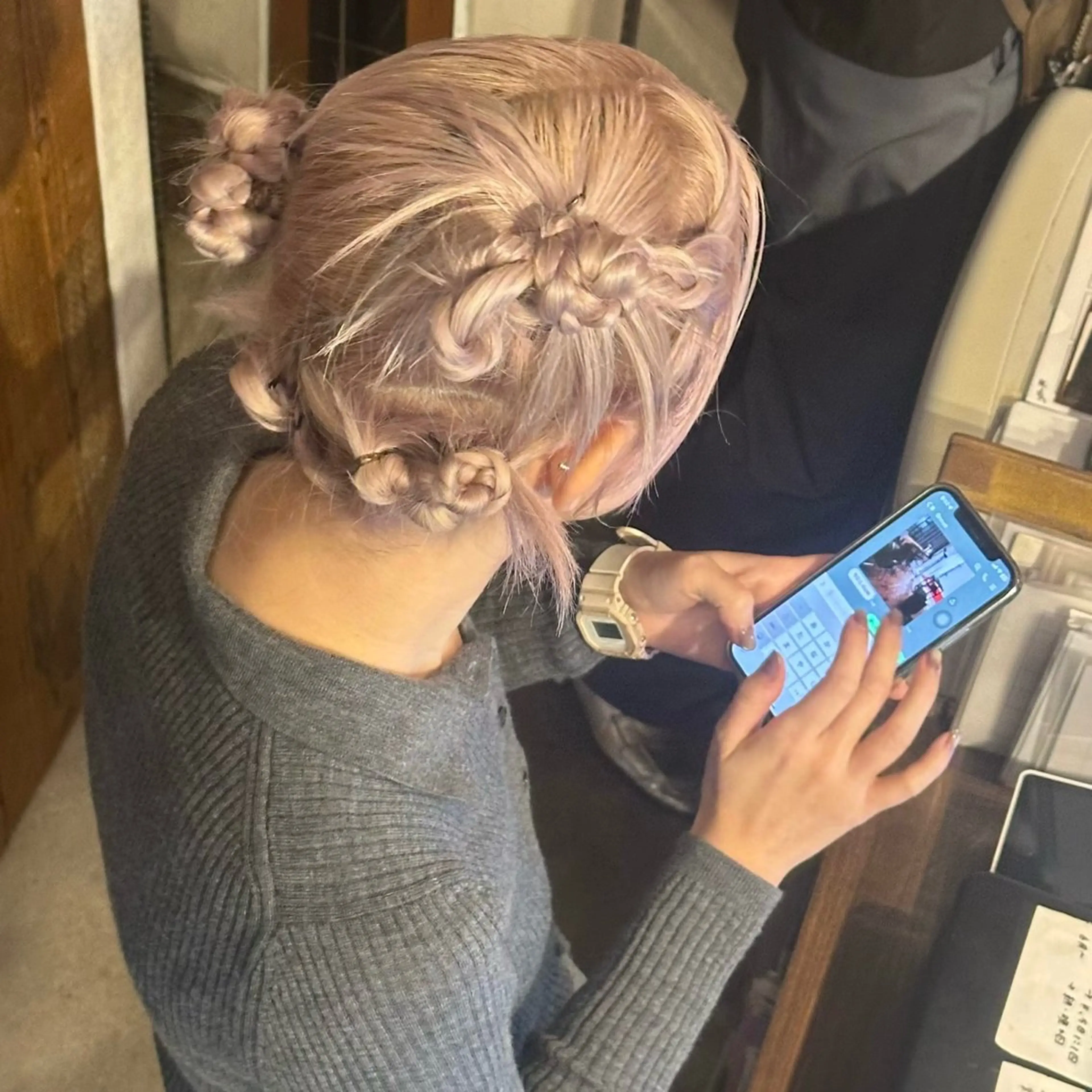 ミディアム ヘアアレンジ ヘアカラー Fuka 大阪狭山市美容室のヘアスタイル