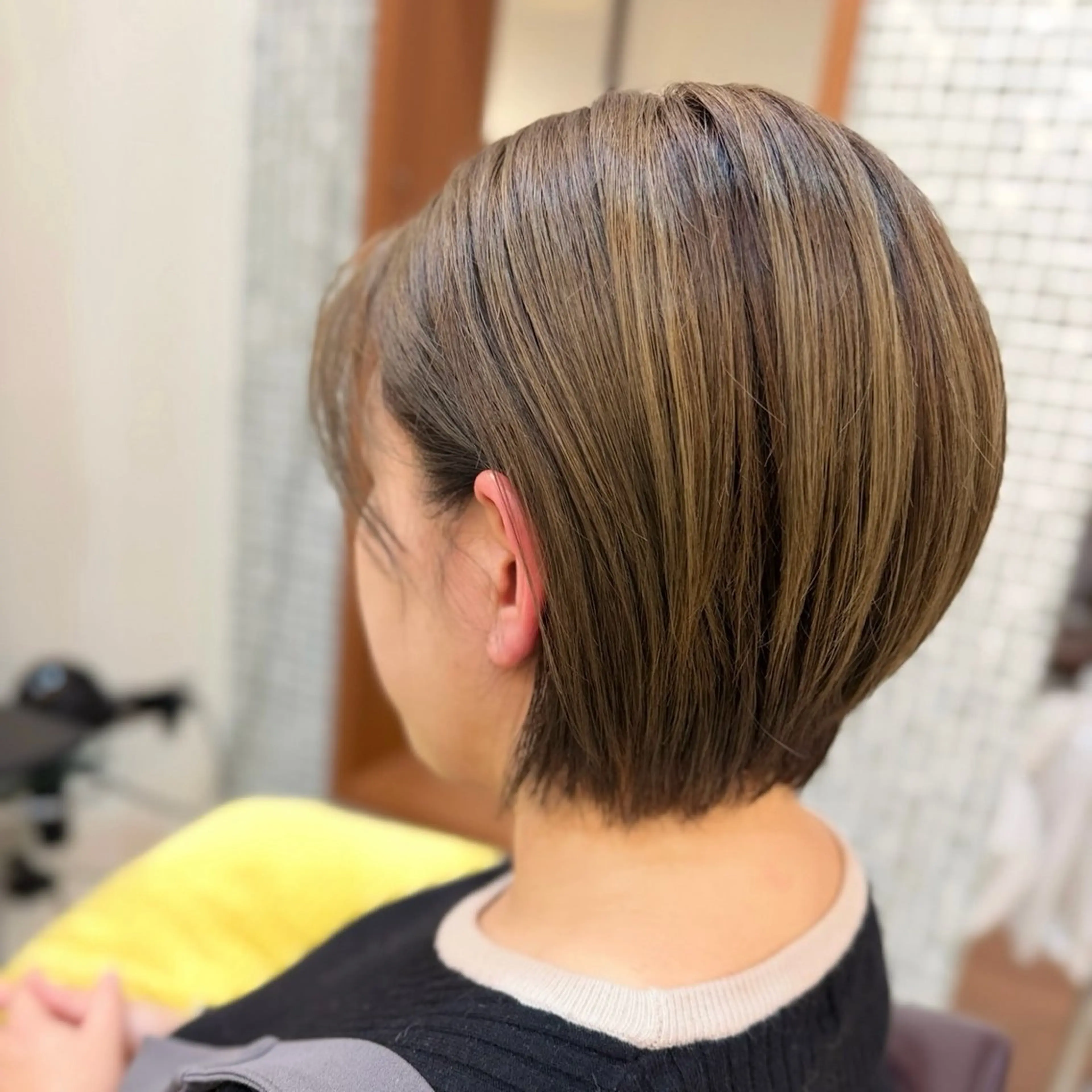 ショート 林 莉瑠のヘアスタイル