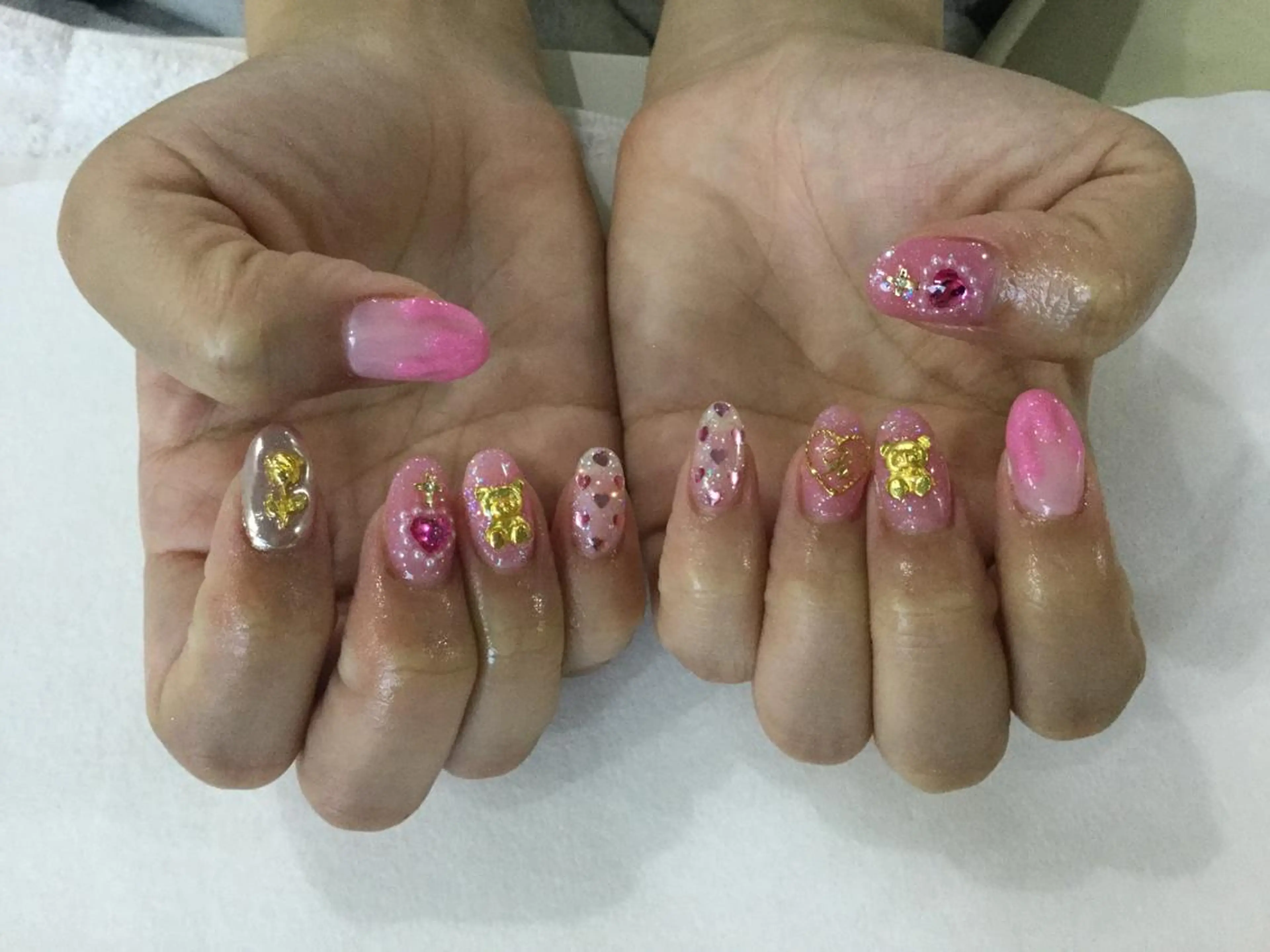 ネイル ハンドネイル 💎🐰 saki. m 🐰💎のネイルデザイン