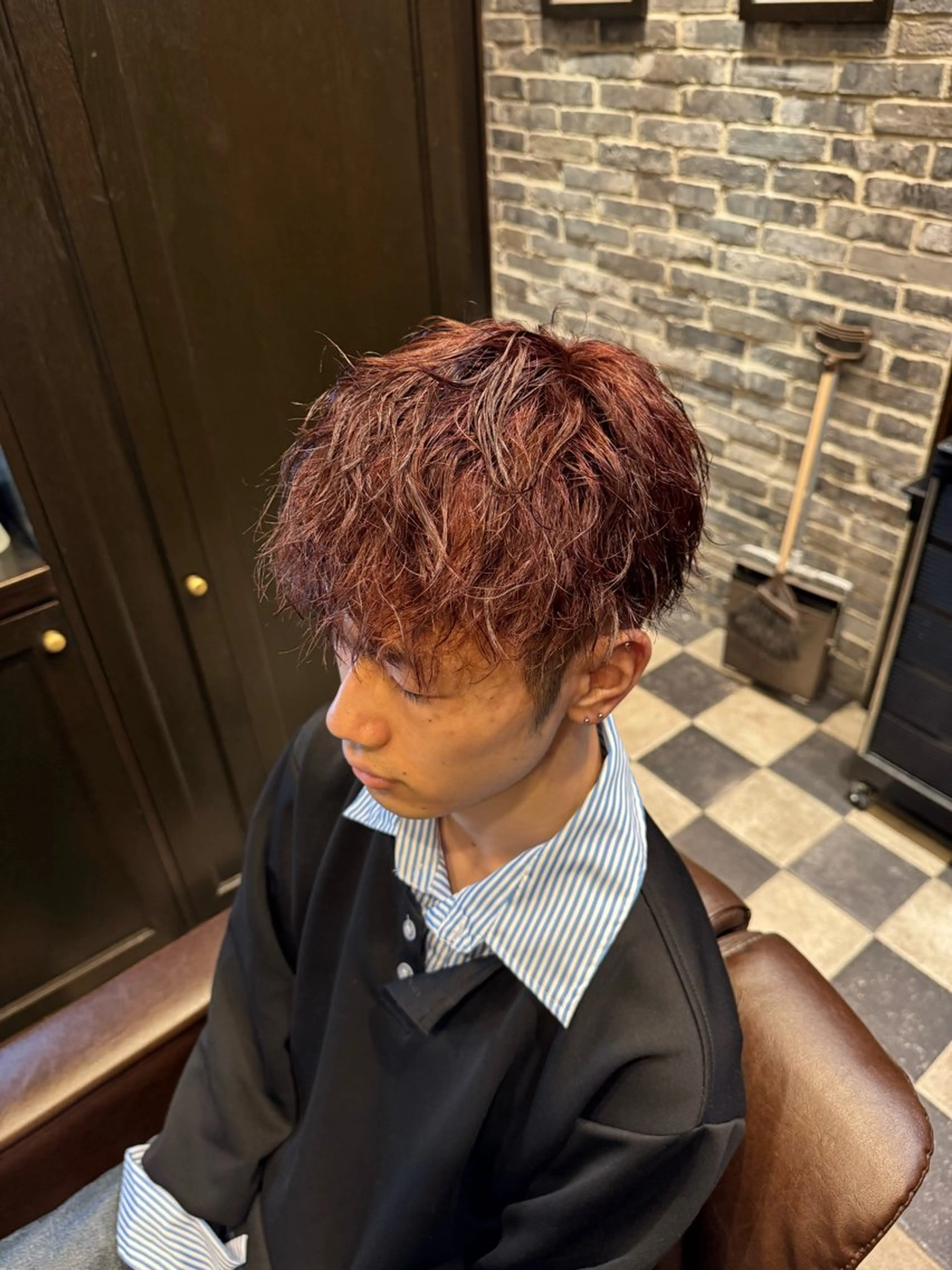 ミディアム パーマ ミディアムパーマ ツイストパーマ メンズヘアカット無料 中村　心のヘアスタイル