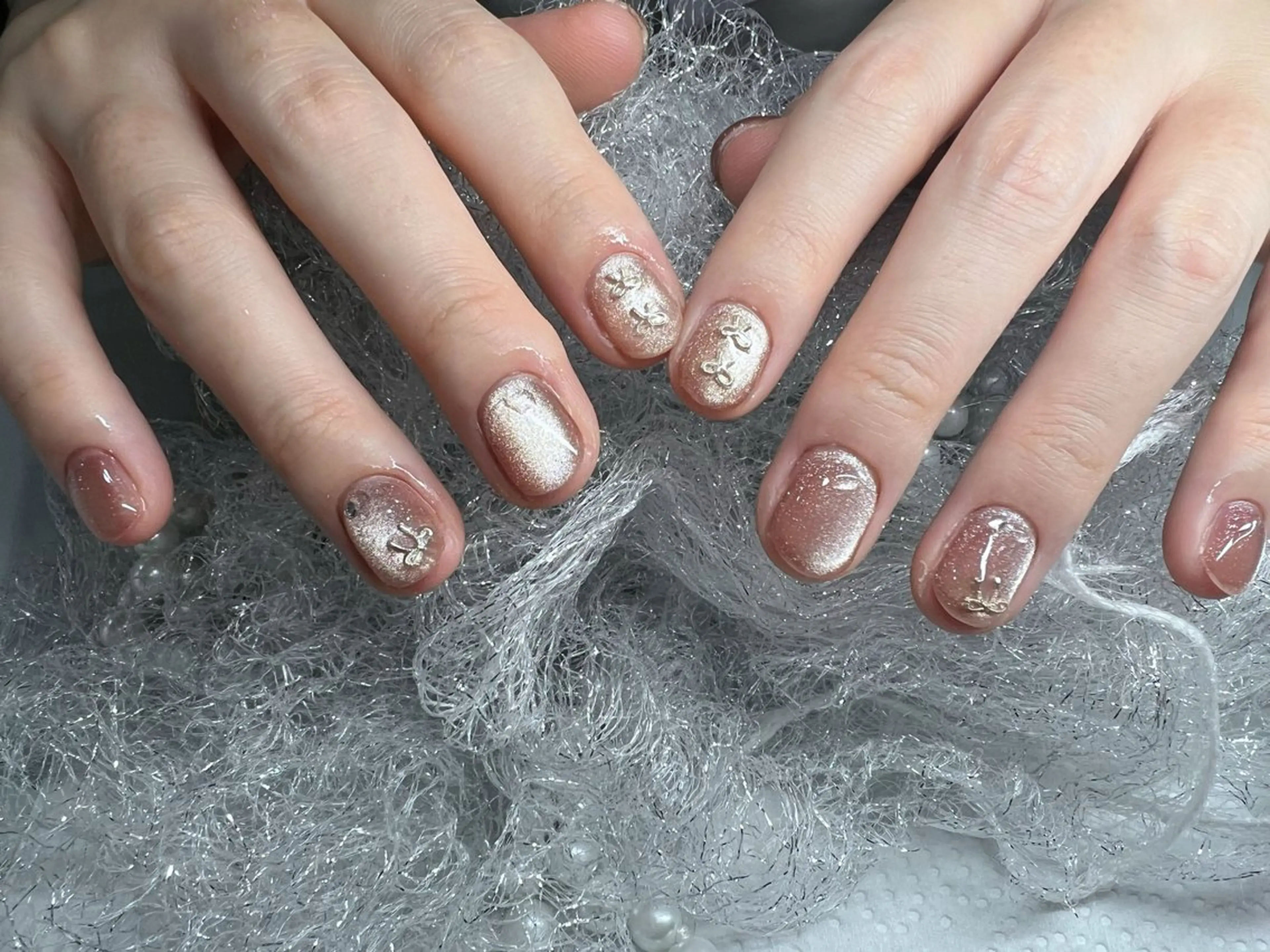 ネイル 長さ出し フットネイル フレンチネイル ジェルネイル 韓国ネイル ハンドネイル More Glam 池袋東口店のネイルデザイン