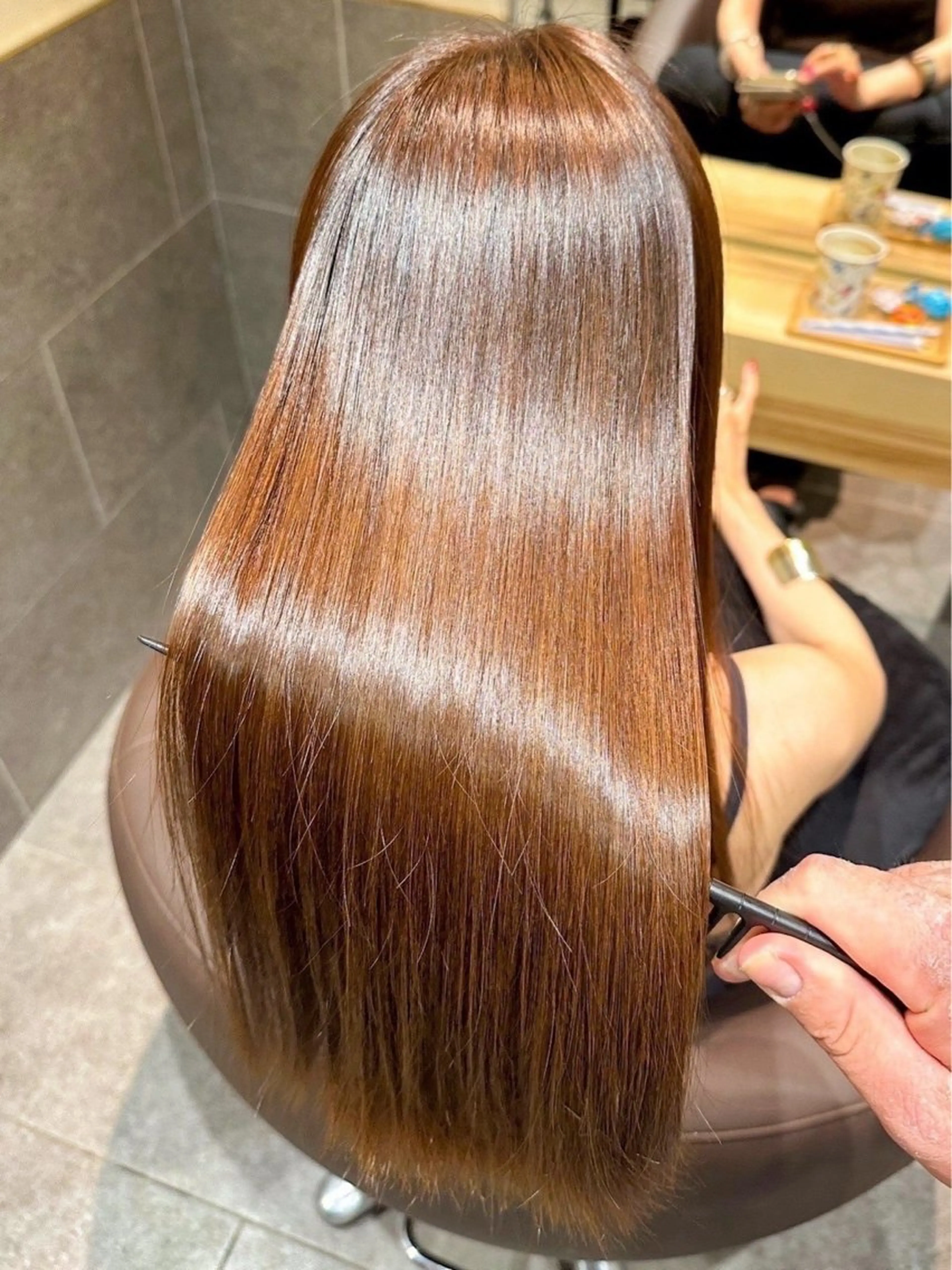 ロング カラー パーマ 【うねり/広がり/ 縮毛矯正】💟まなみのヘアスタイル