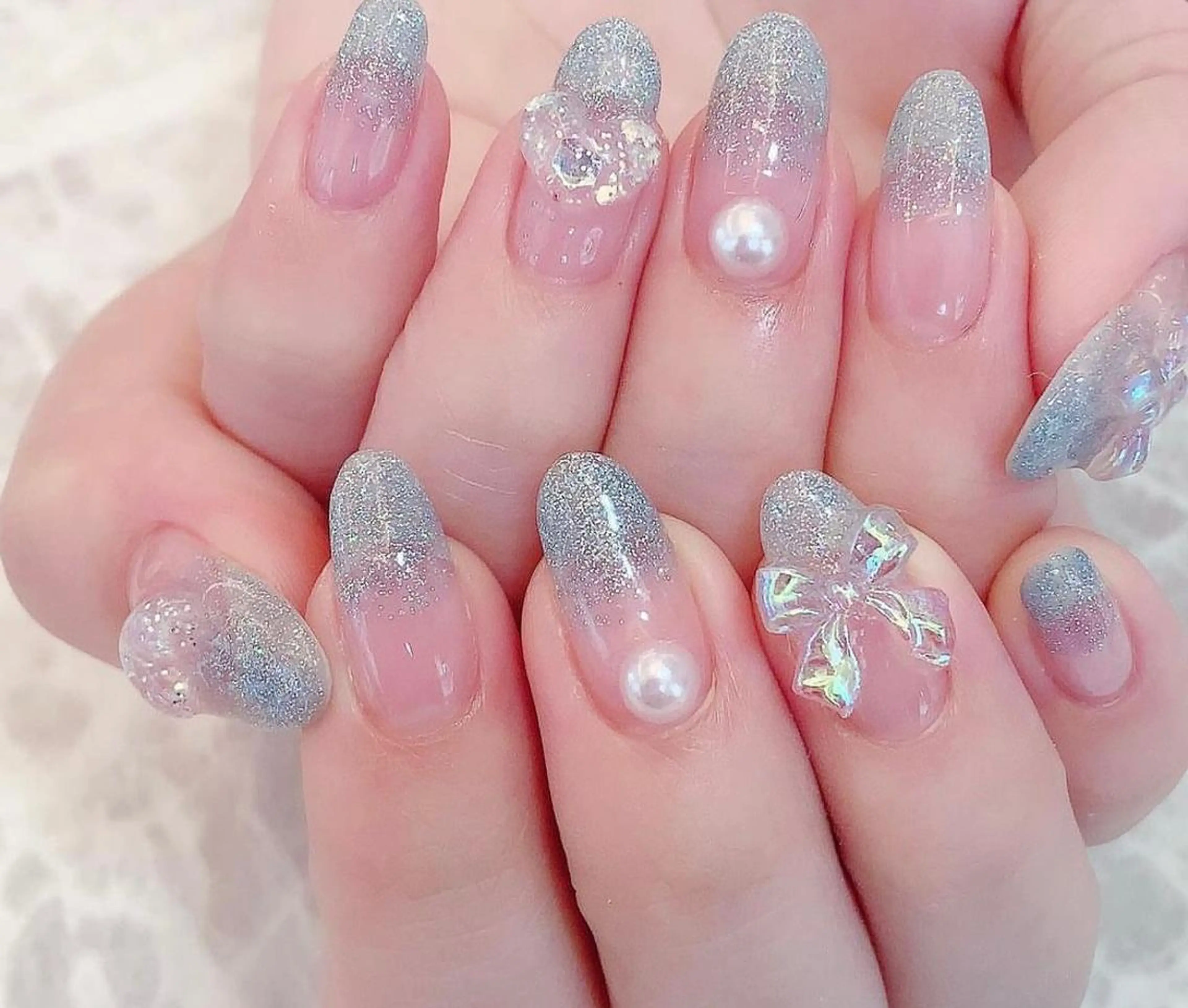 ネイル ハンドネイル VIVIAN リサのネイルデザイン