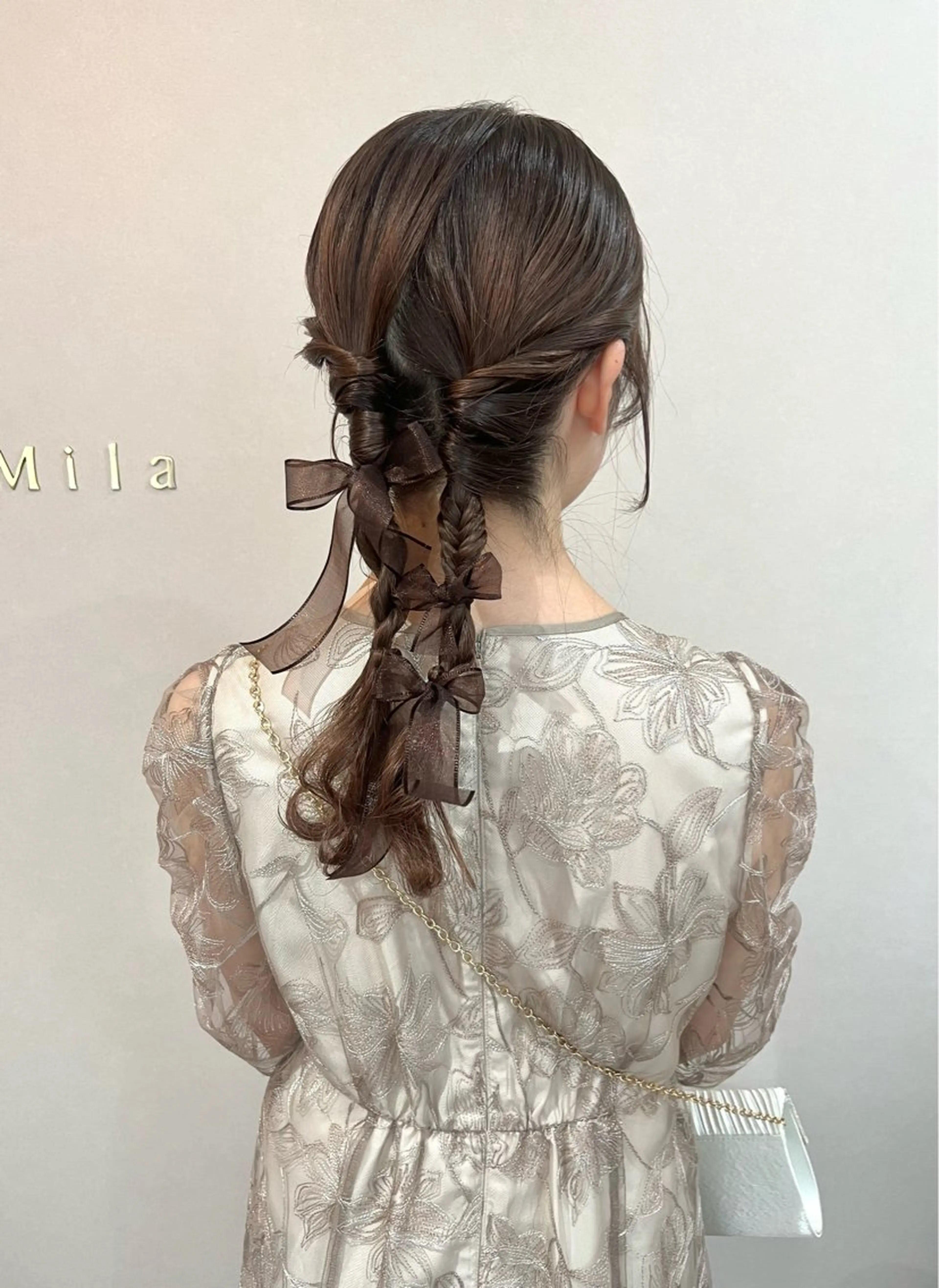 セミロング ヘアアレンジ ヘアセット Mila Akariのヘアスタイル