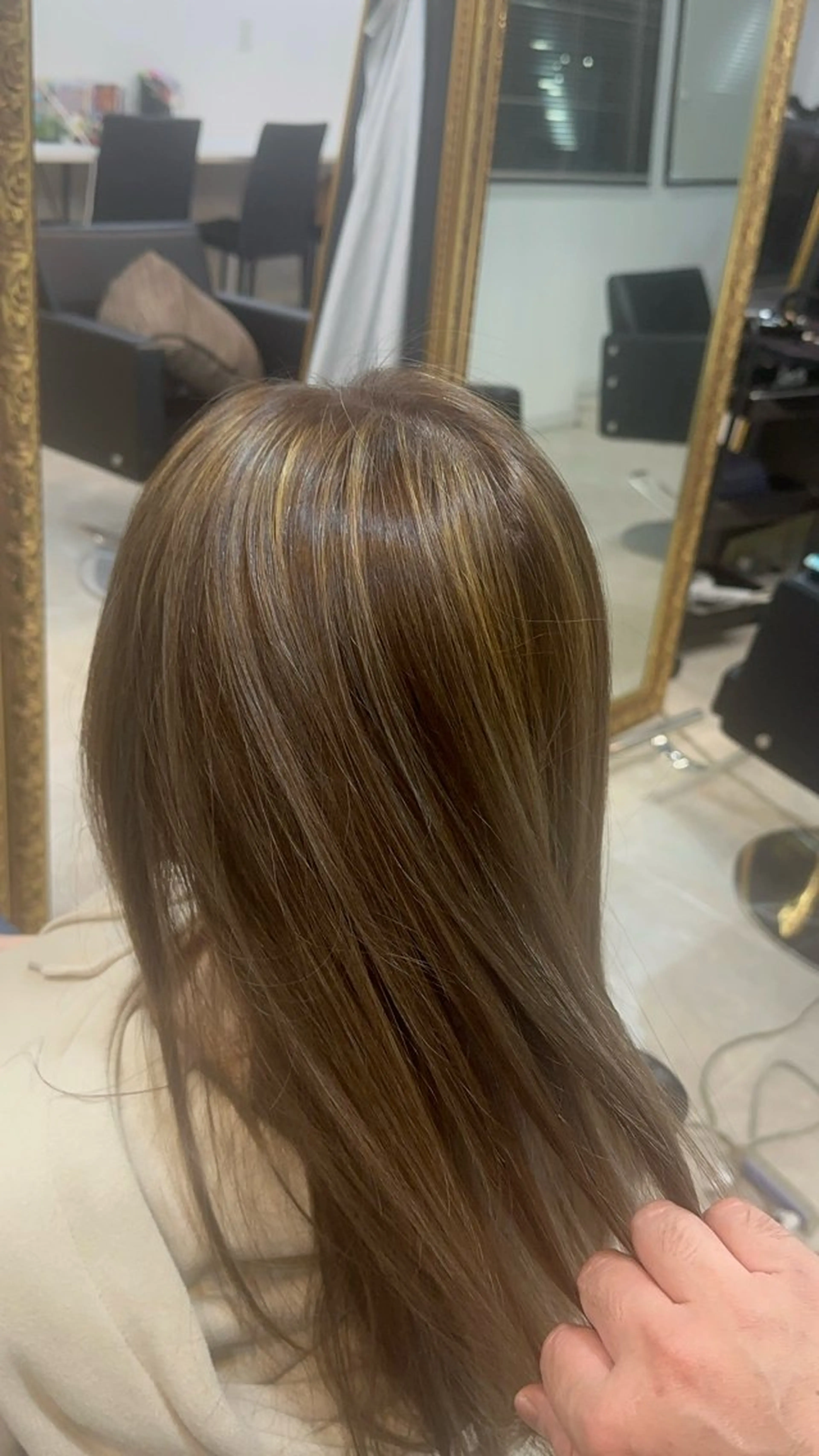 ミディアム カラー パーマ ヘアアレンジ カット ヘアカラー ❤️可愛いハイトーン を造る❤️AKIRAのヘアスタイル