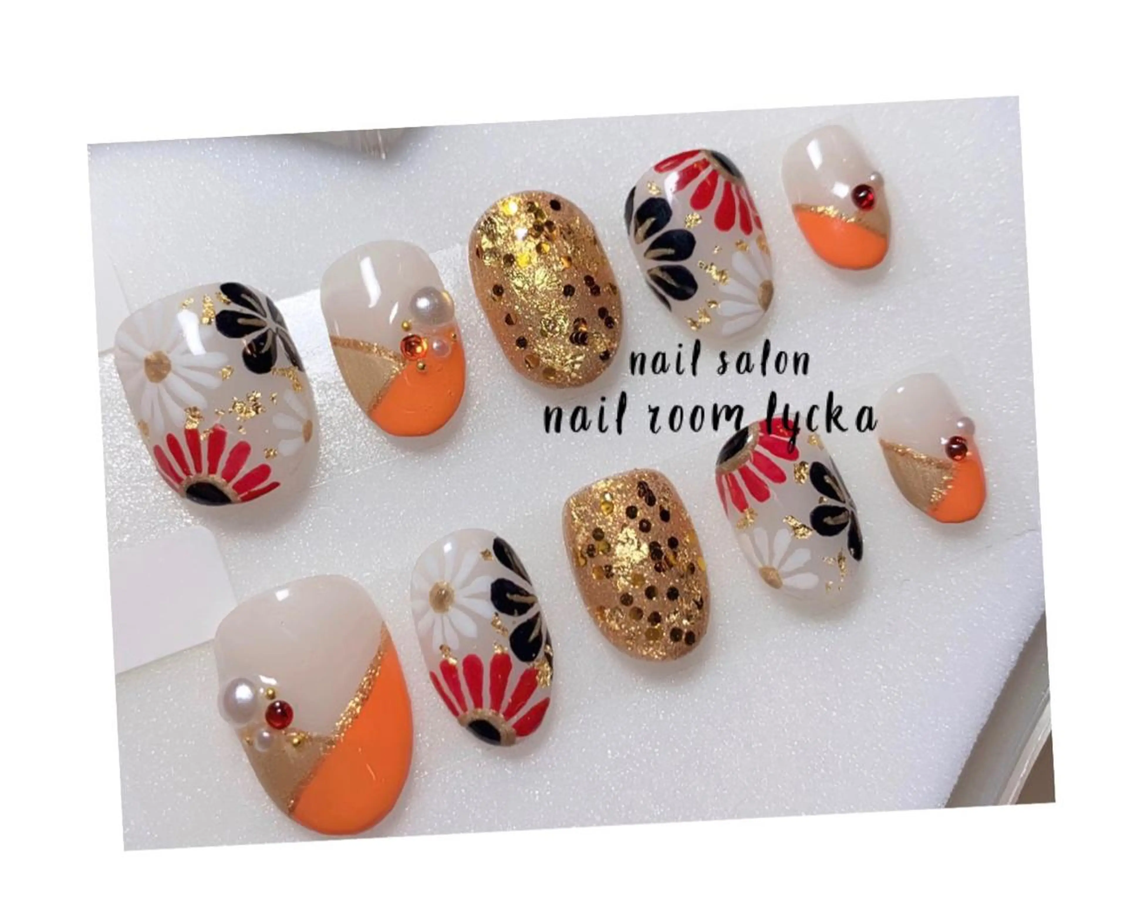 ネイル ネイルチップ ﾈｲﾙﾙｰﾑﾘｯｶ 𝐦𝐚𝐲𝐮のネイルデザイン