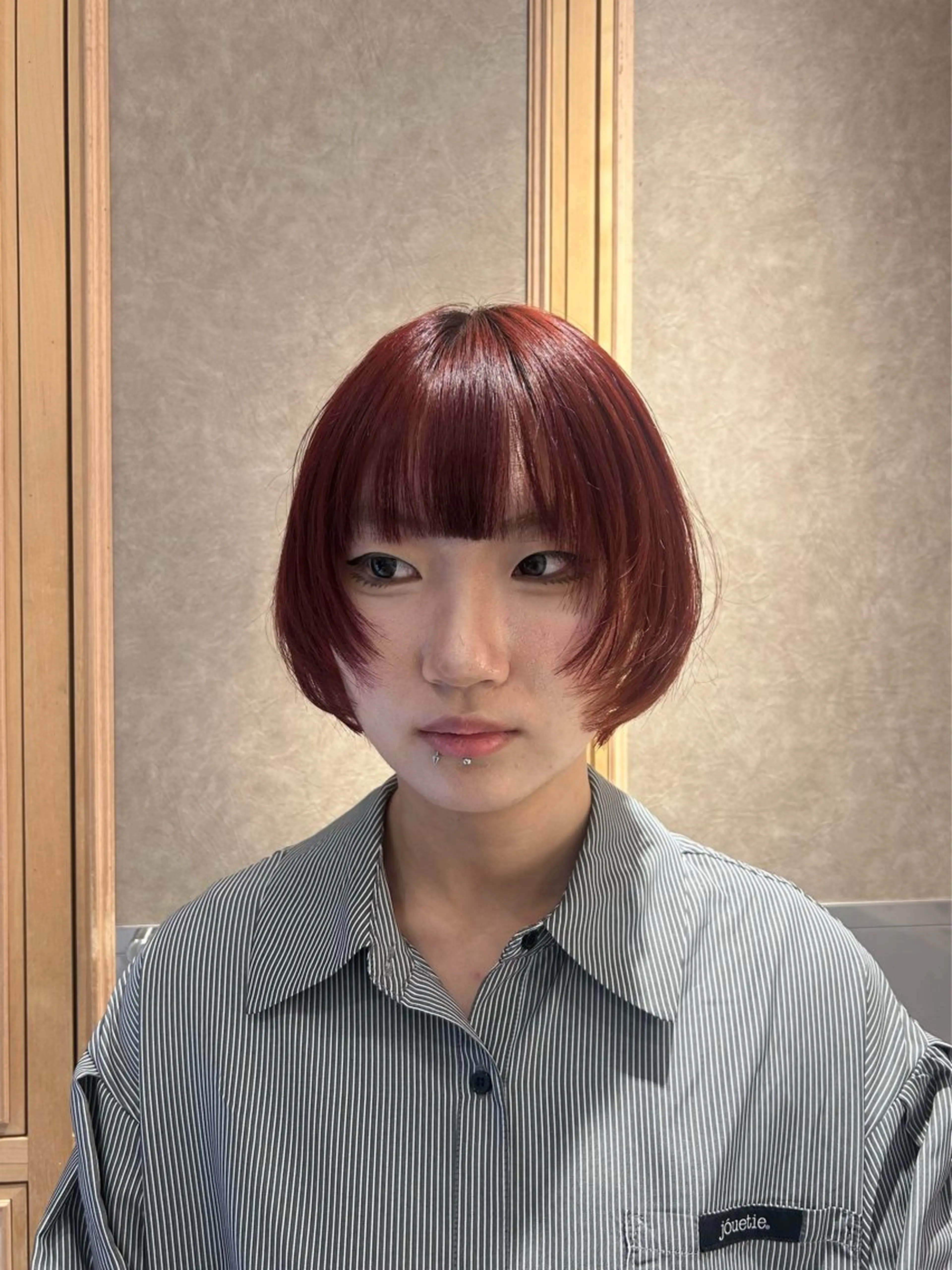 ショート カラー ショートヘア ヘアカラー トリートメント ヘッドスパ ヘアセット miko🪽地毛風/ ハイトーン/レイヤーのヘアスタイル