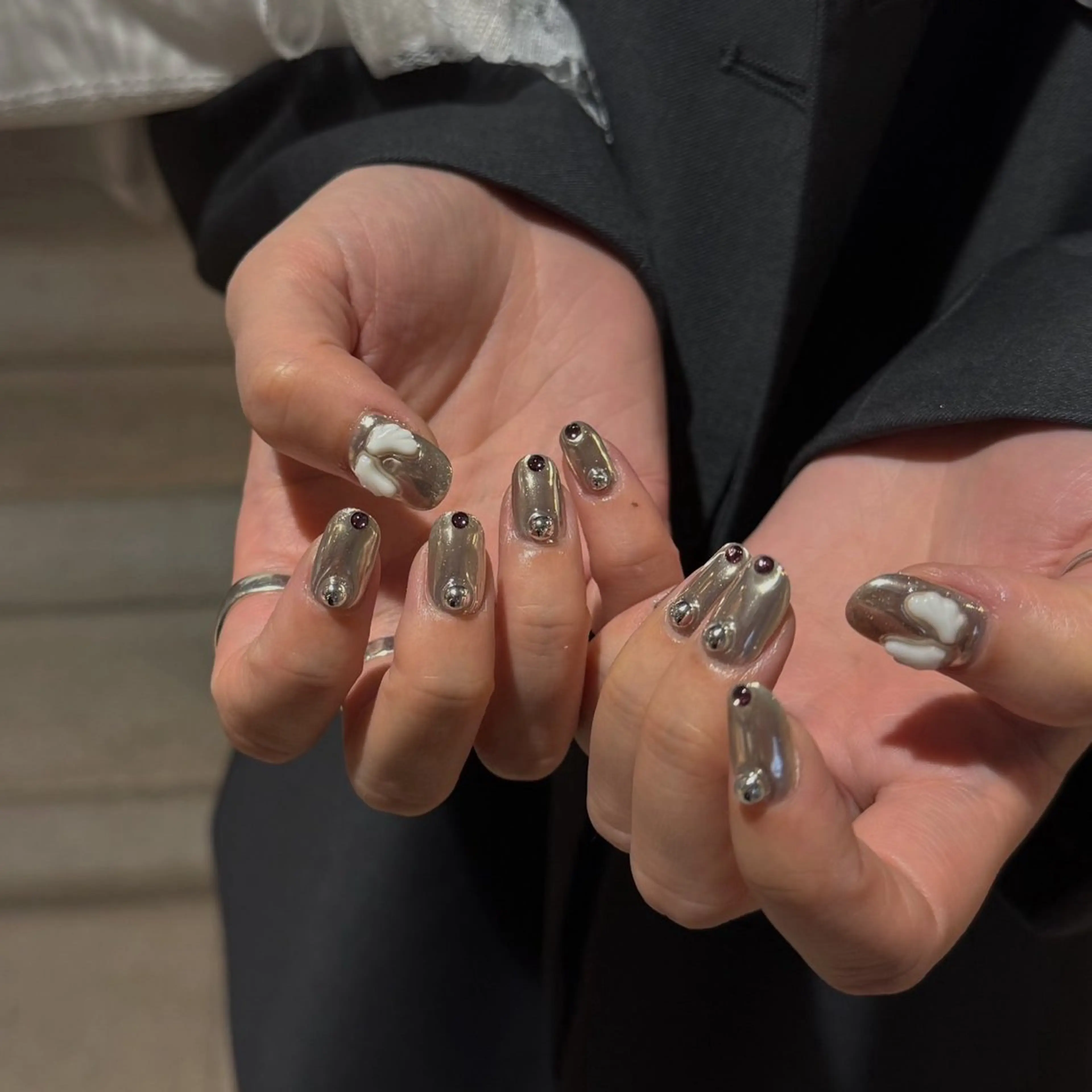 ネイル 氷ネイル・うるうるネイル 韓国ネイル ニュアンスネイル オフィスネイル 春ネイル ネイルサロンマーノ所属・mano Hanaのネイルデザイン