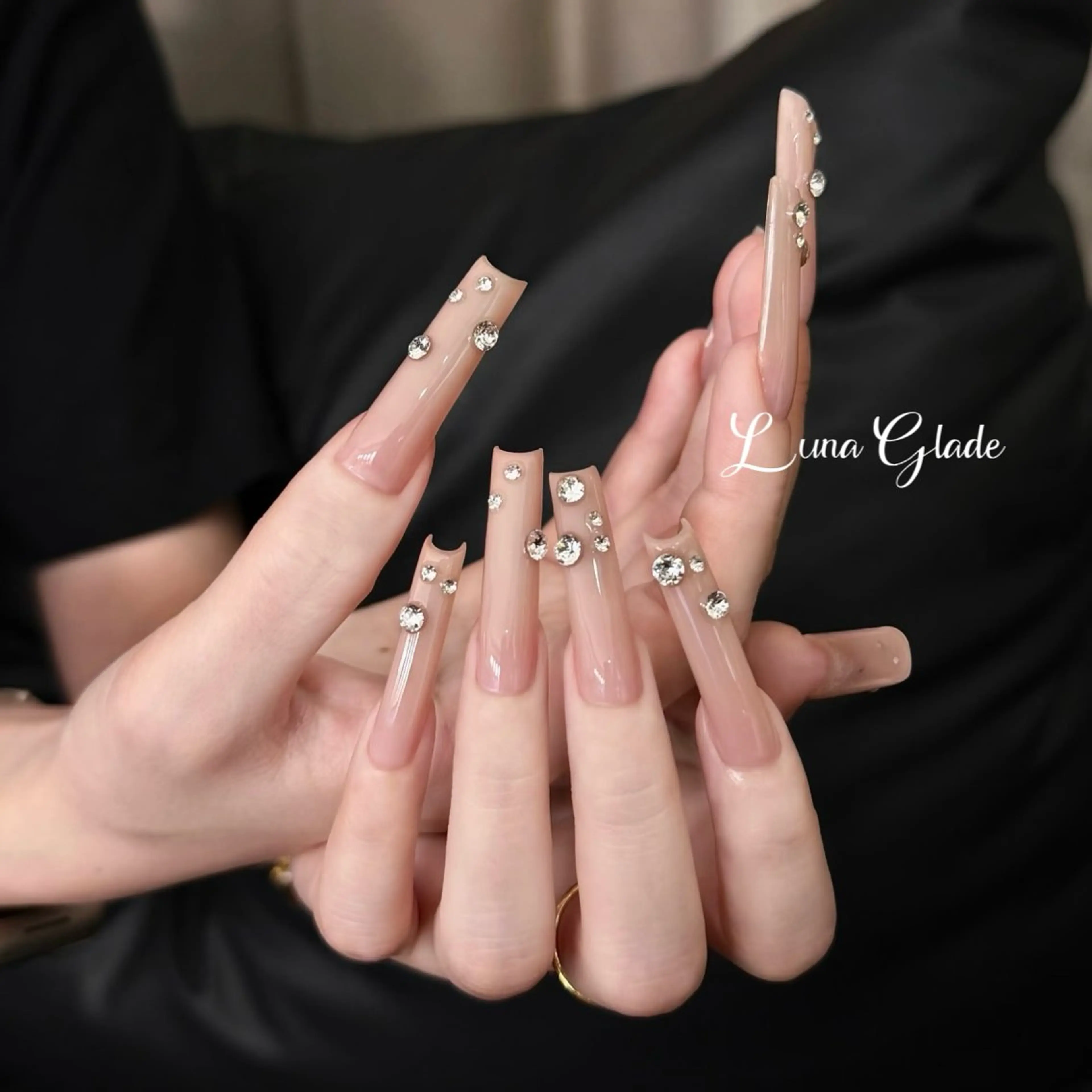 ネイル ハンドネイル Luna Gladeのネイルデザイン