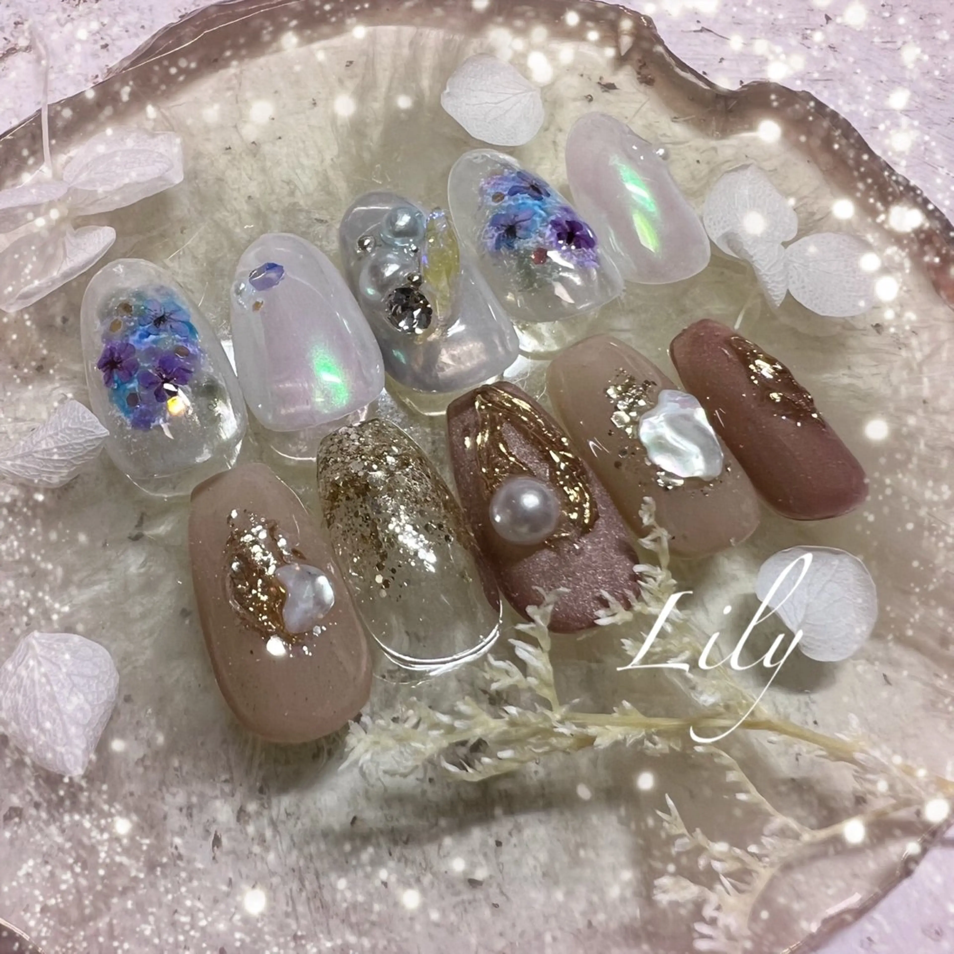 ネイル ハンドネイル Lily*nail 🌻Mii🌻のネイルデザイン