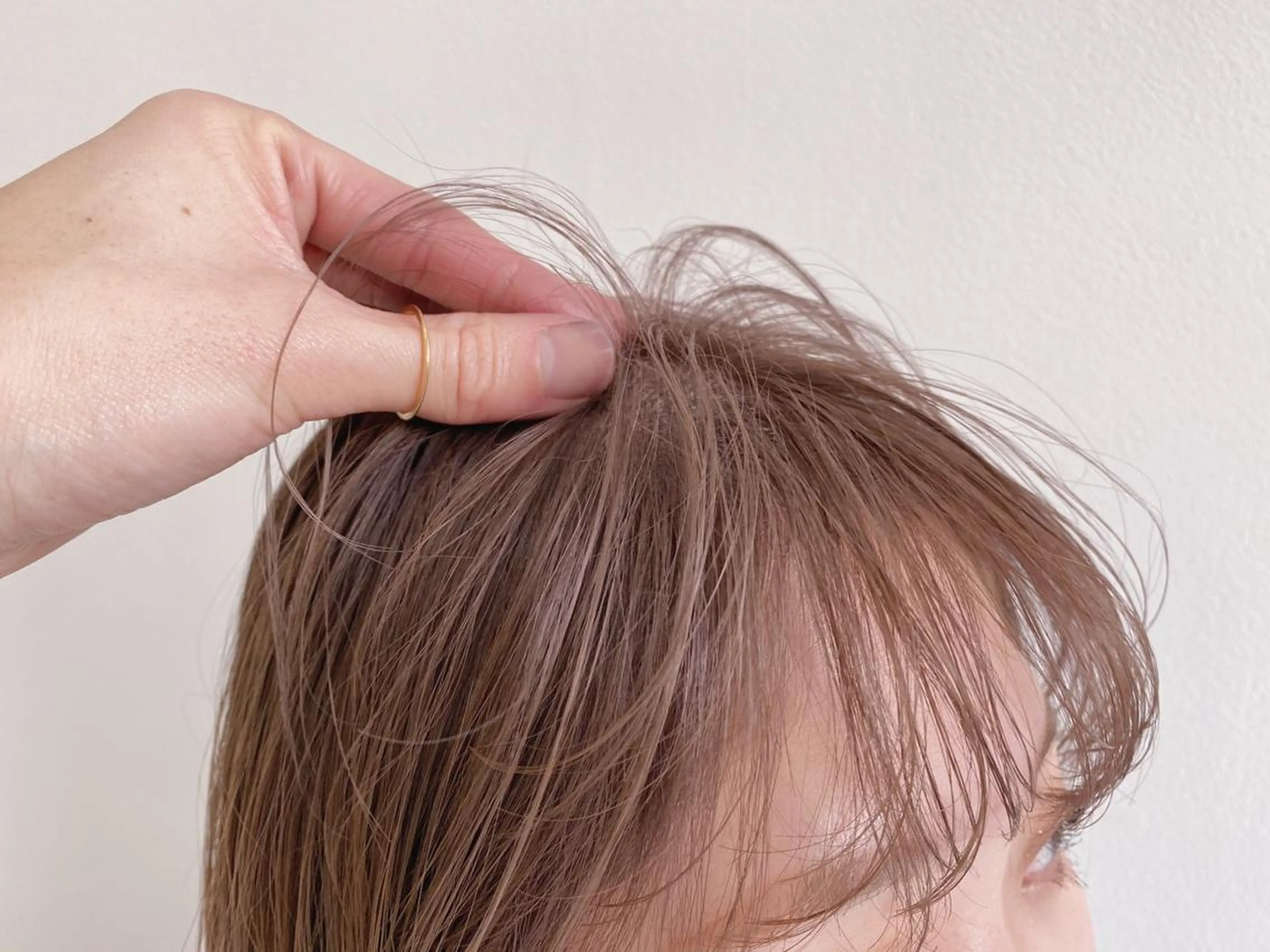 ミディアム カラー 顔周りレイヤー/韓国 ブリーチminamiのヘアスタイル