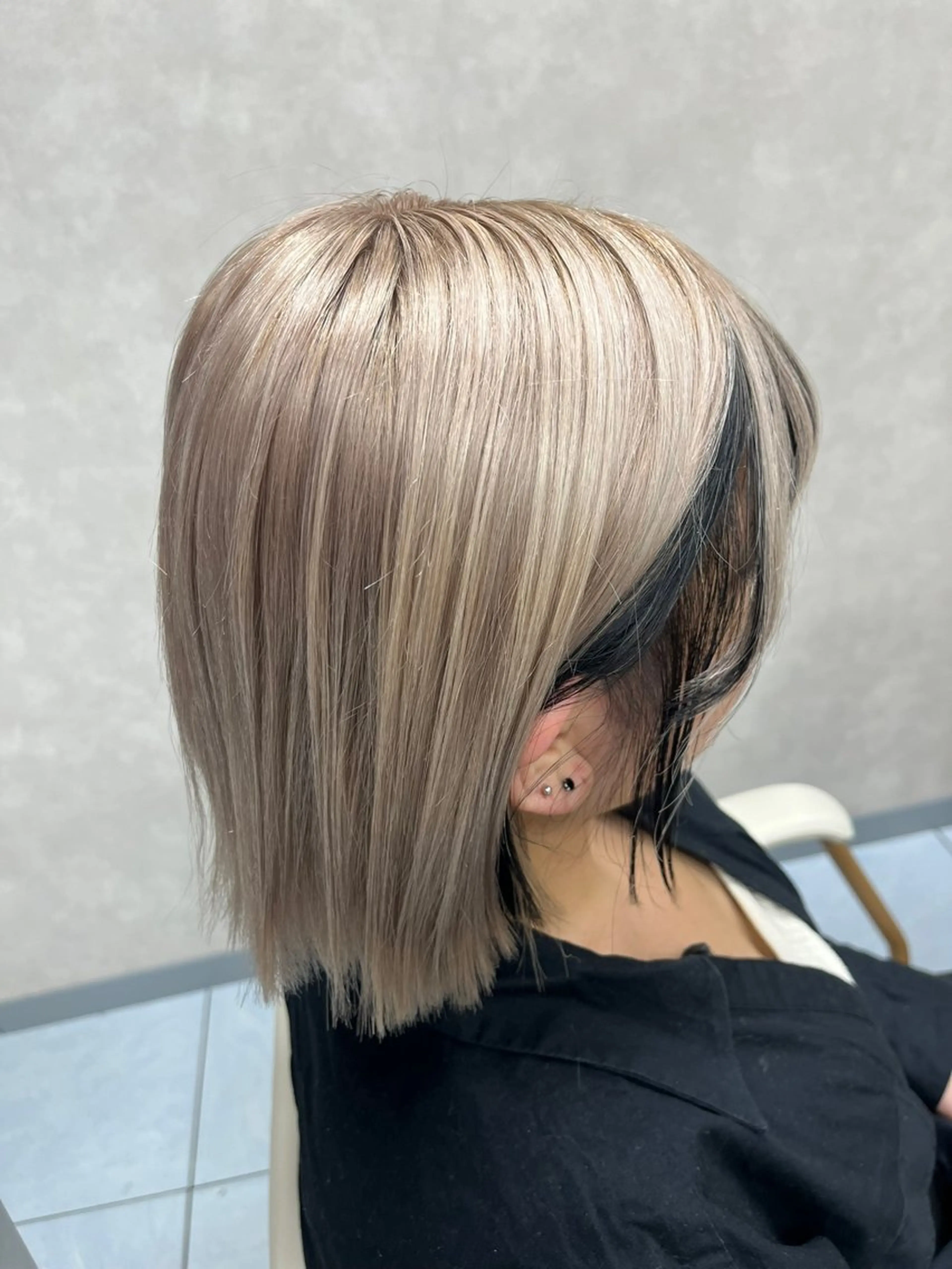 ミディアム ミストバング ブリーチカラー特化 美容師/𝕐𝕌𝕀のヘアスタイル