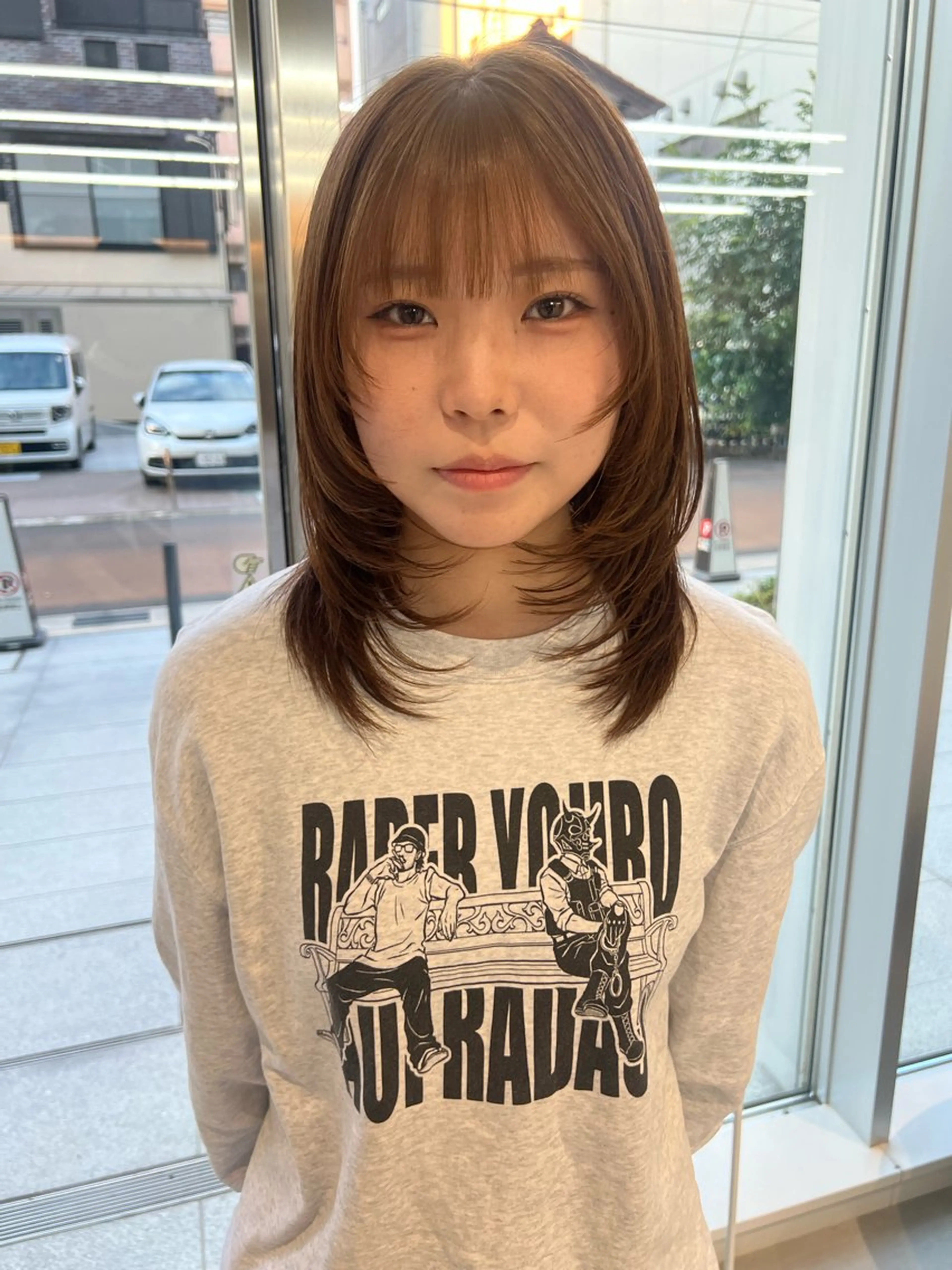 ミディアム カラー ハッシュカット レイヤーカット ヘアカラー 吉沢遣人/レイヤー 艶カラー/抜け感のヘアスタイル