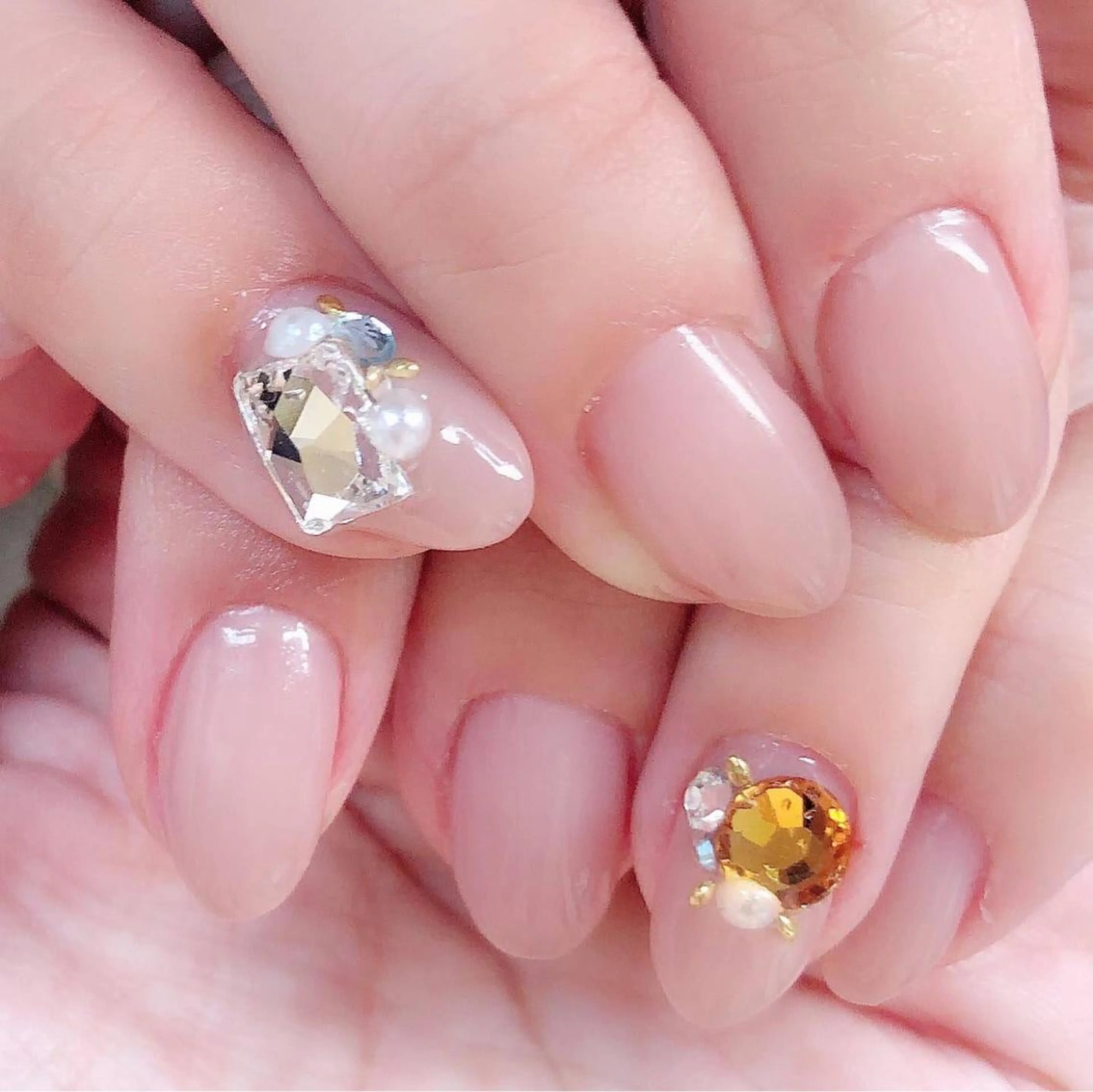 ネイル Pino Nailのネイルデザイン