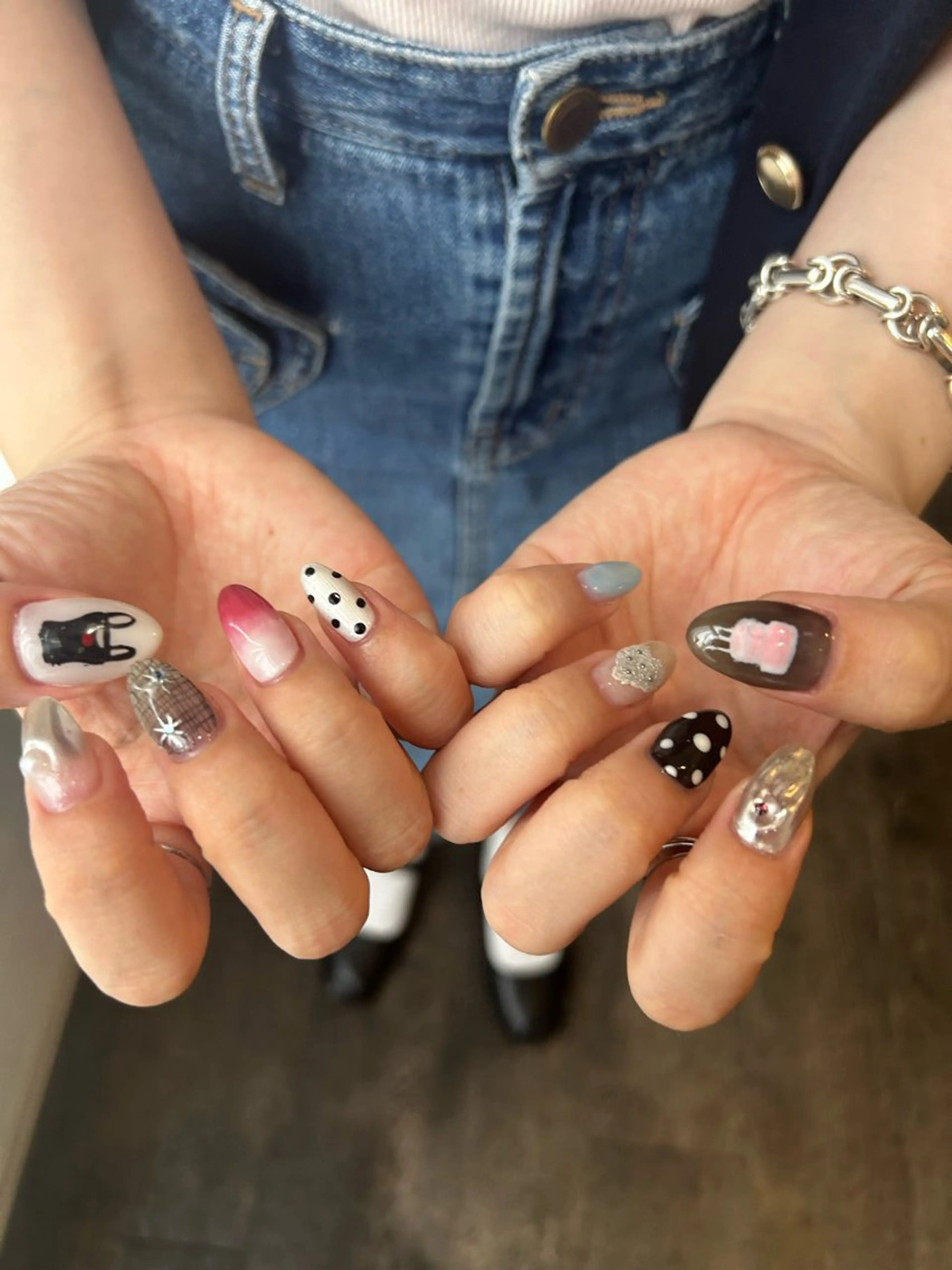 ネイル Yarm As Etel ..のネイルデザイン